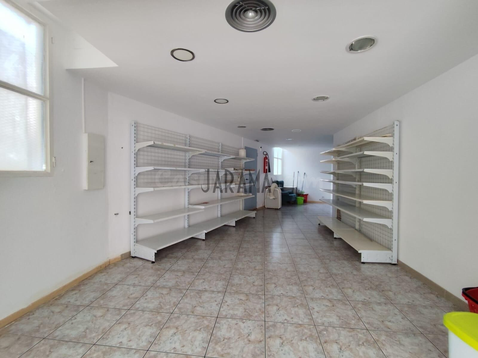 Local comercial en Tudela - foto 4