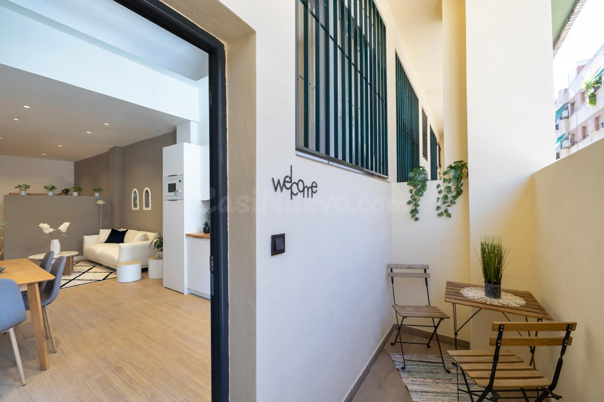 !! FANTÁSTICA Y AMPLIA VIVIENDA A ESTRENAR !!
