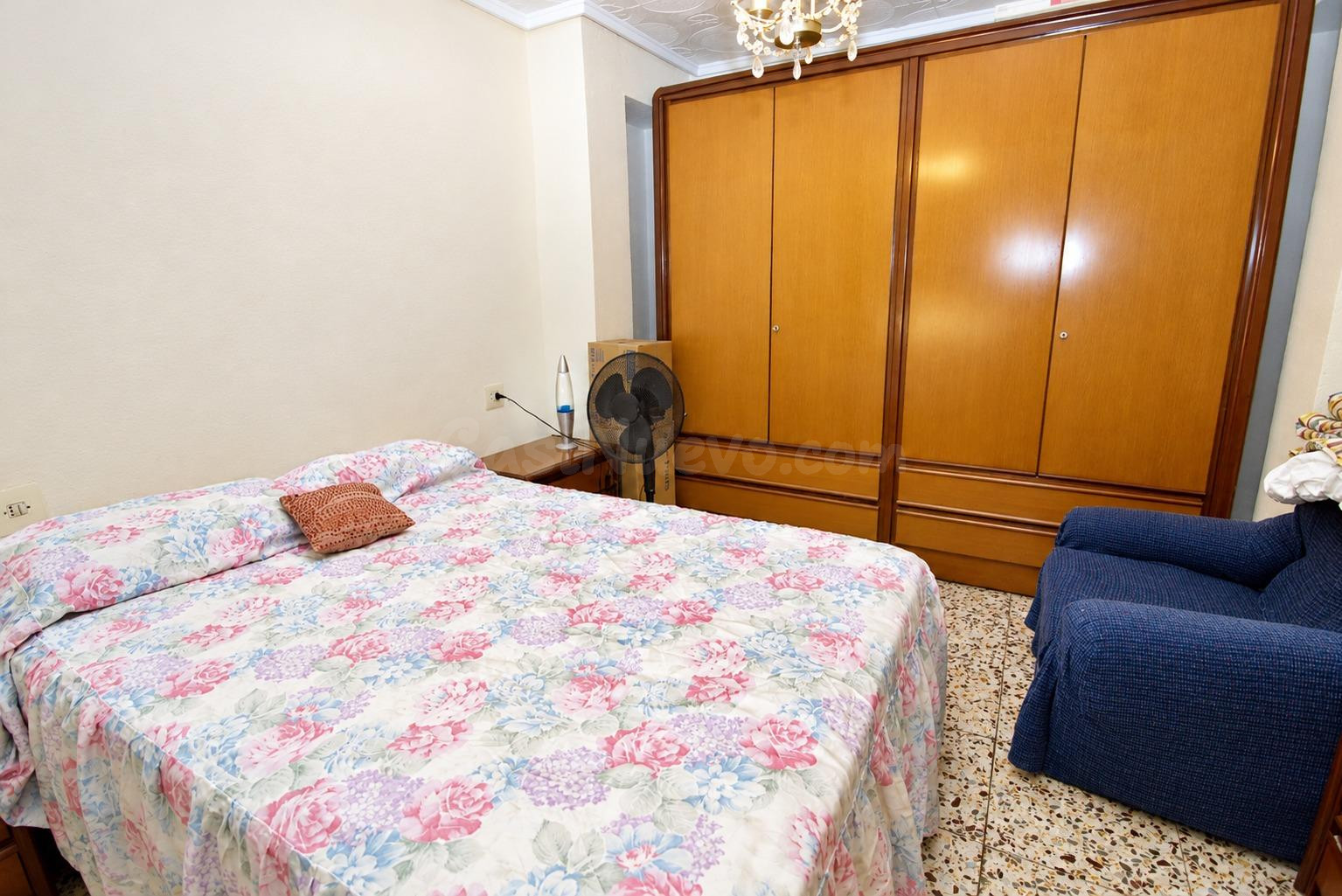 SE VENDE PISO EN UNA DE LAS MEJORES ZONAS. - foto 4