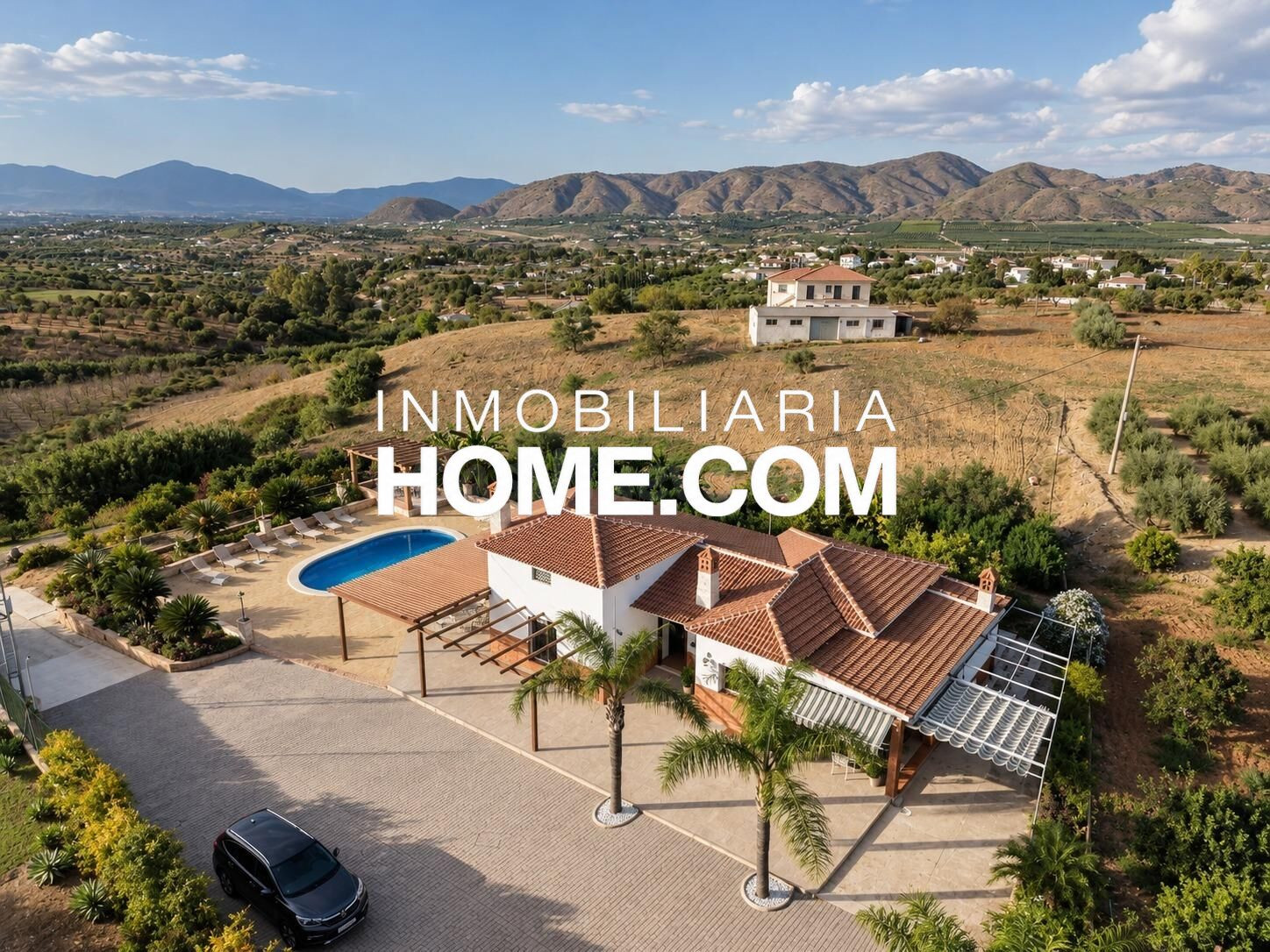VILLA INDEPENDIENTE EN UNA SOLA PLANTA CON PISCINA PRIVADA, JARDÍN Y LICENCIA TURÍSTICA EN ALHAURÍN DE LA TORRE