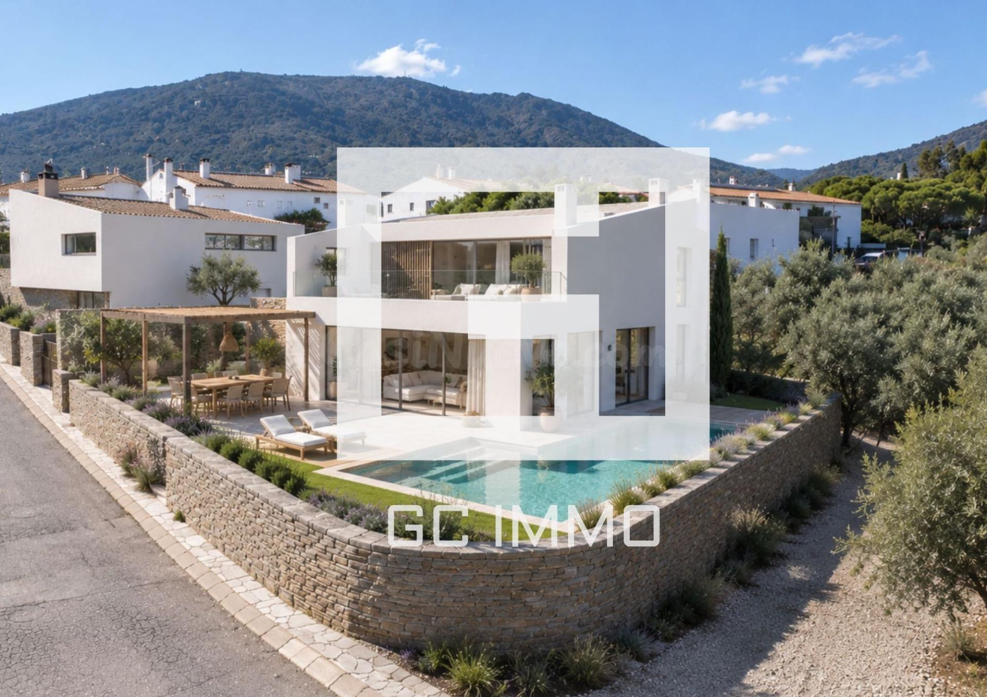 Casa con piscina en Ses Oliveres, a 150 m de la playa del Ros – Cadaqués