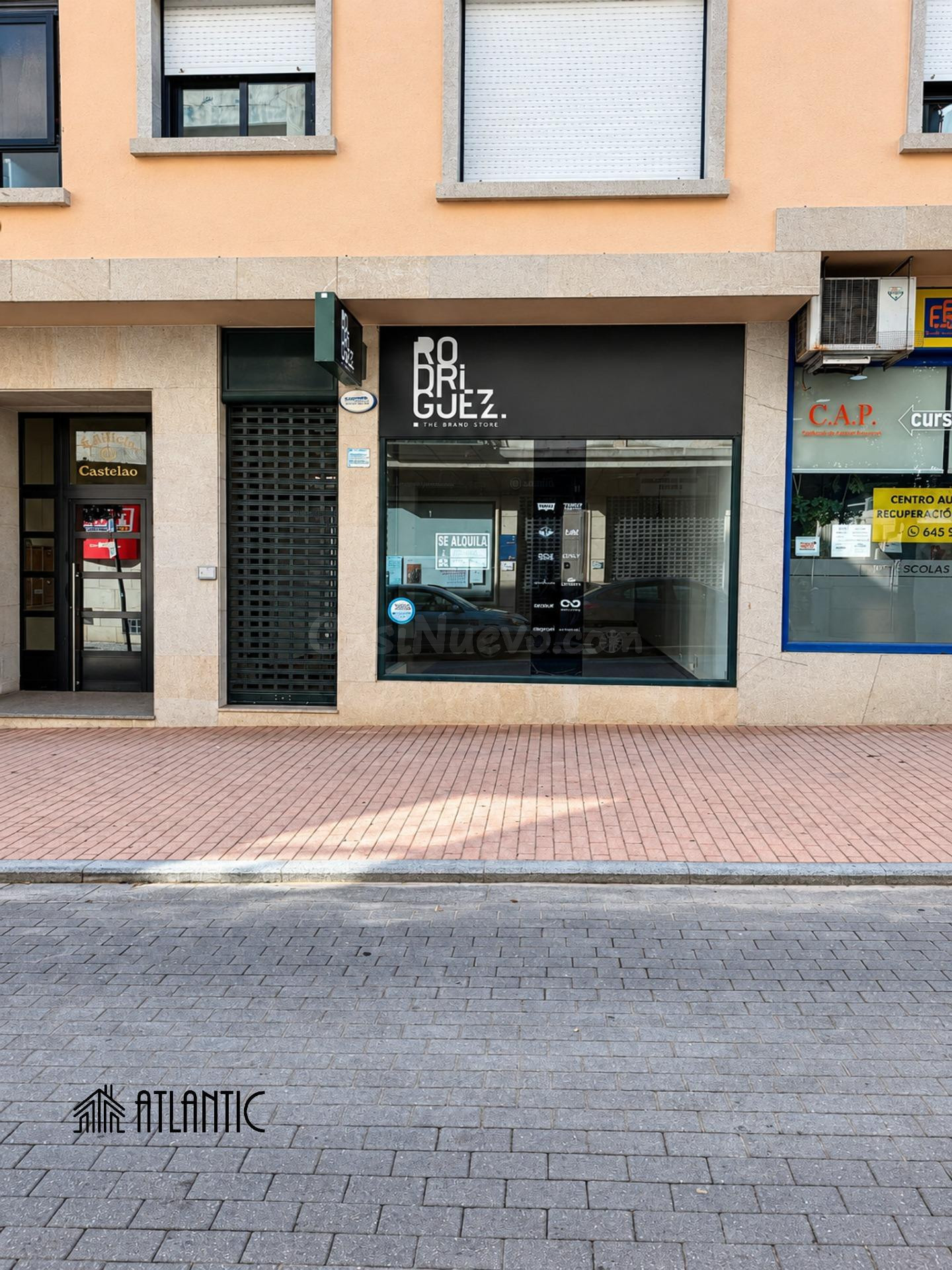 Local comercial 89m² en alquiler - O mosteiro - foto 2