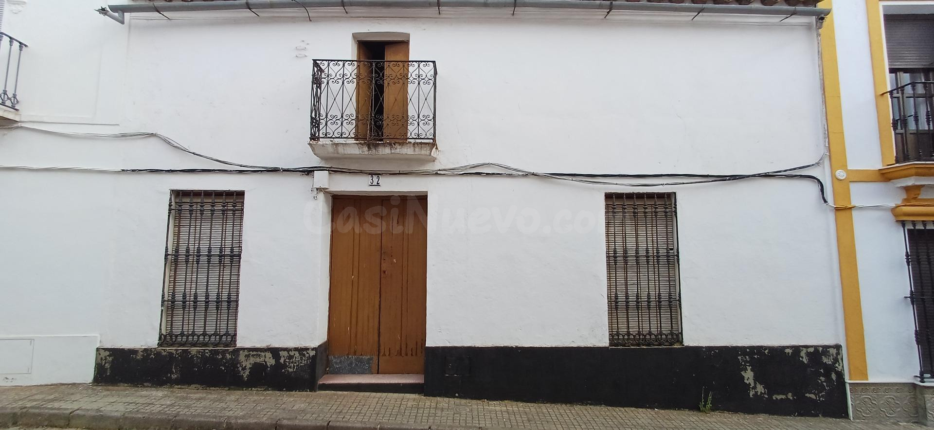 CASA EN VENTA FUENTES DE LEÓN