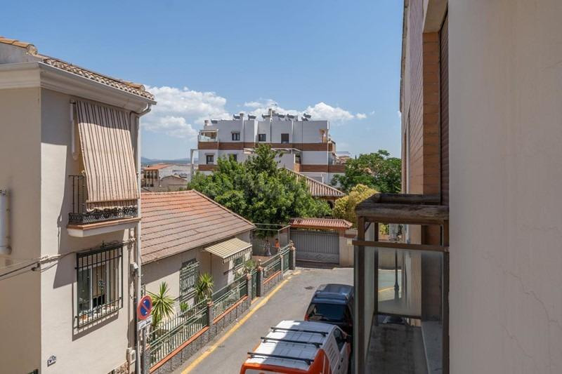 PISO EN OGÍJARES