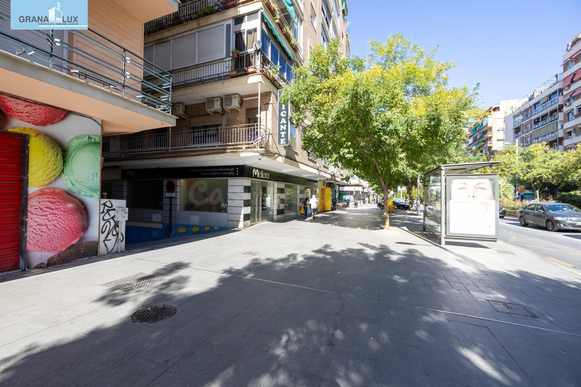 Local comercial en Camino de Ronda