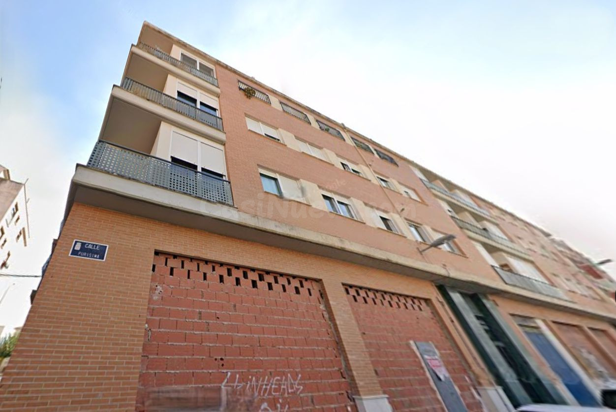 Casa 3 habitaciones 95m² en venta - Barriomar - foto 2