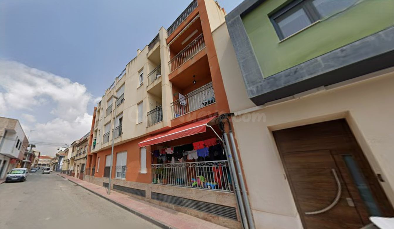 Venta piso en Totana - foto 2
