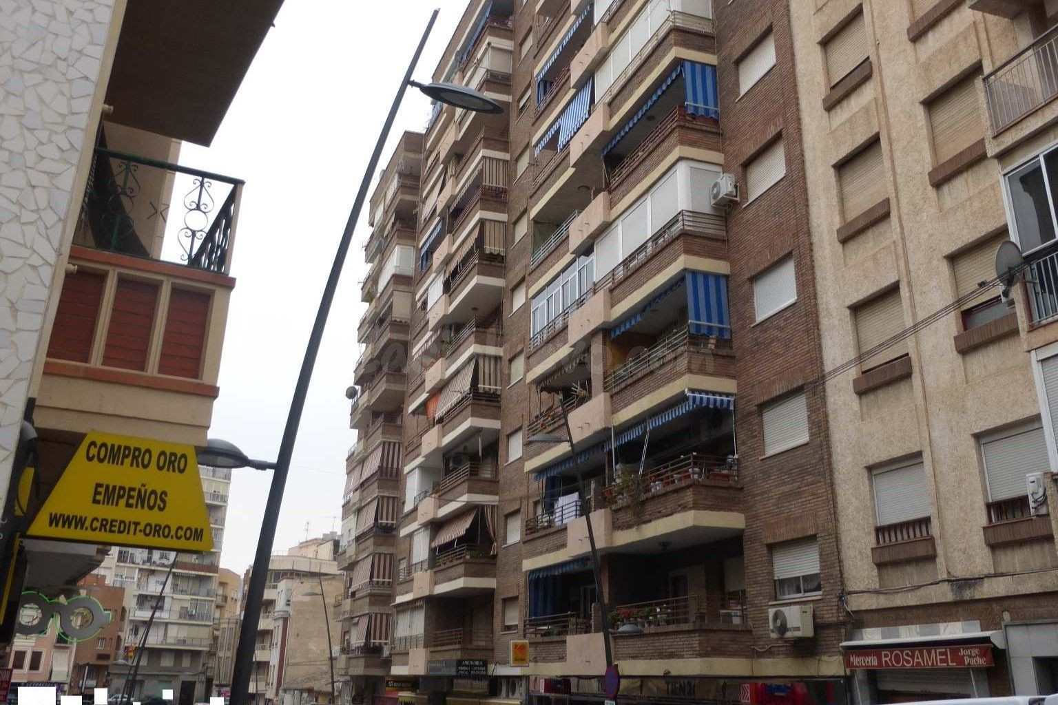 Venta piso en Abarán (Murcia)