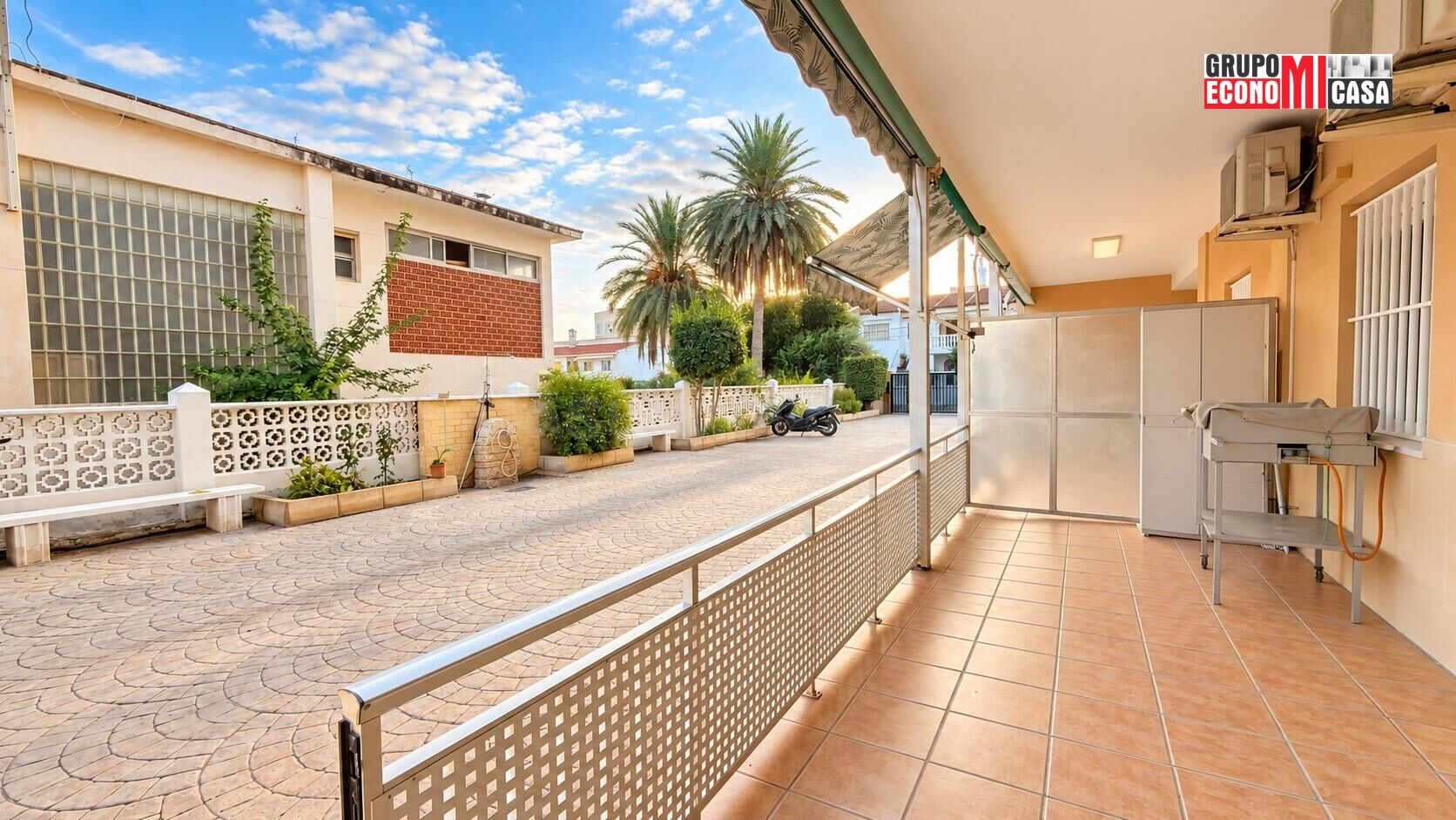 Bajo  Privado con gran terraza a menos de 200 metros del mar en Calas de Santiago Bernabéu, Santa Pola