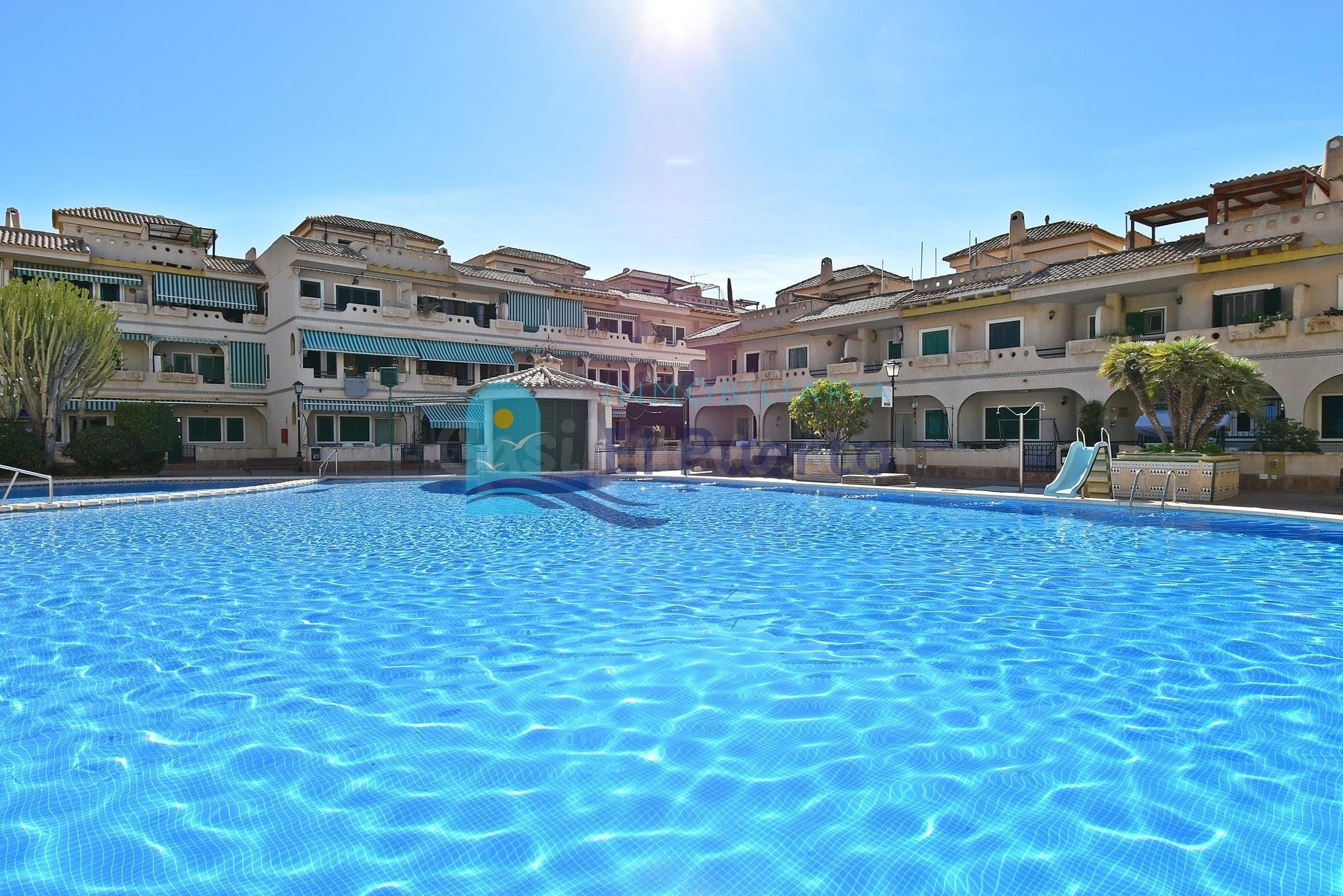 ÁTICO EN BAHÍA, PUERTO DE MAZARRÓN, CON SOLÁRIUM Y PISCINA COMUNITARIA – REF 1017