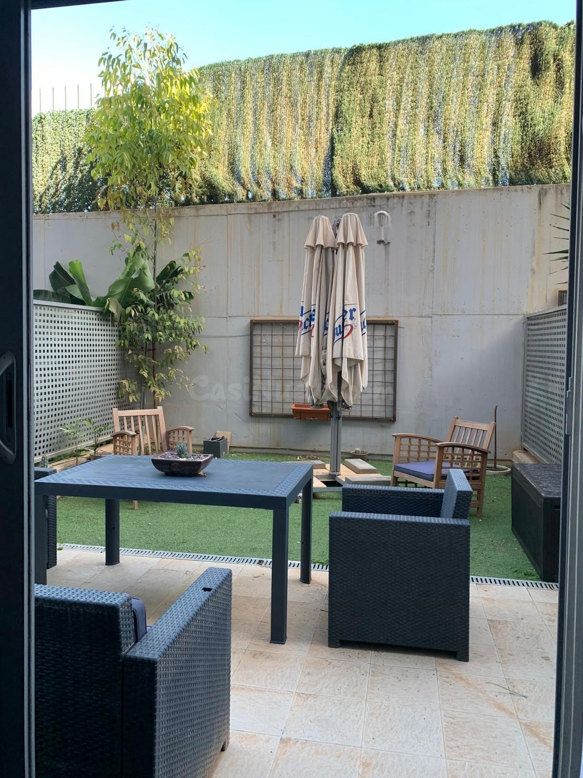 En venta Loft con terraza y piscina en Valencia - foto 5