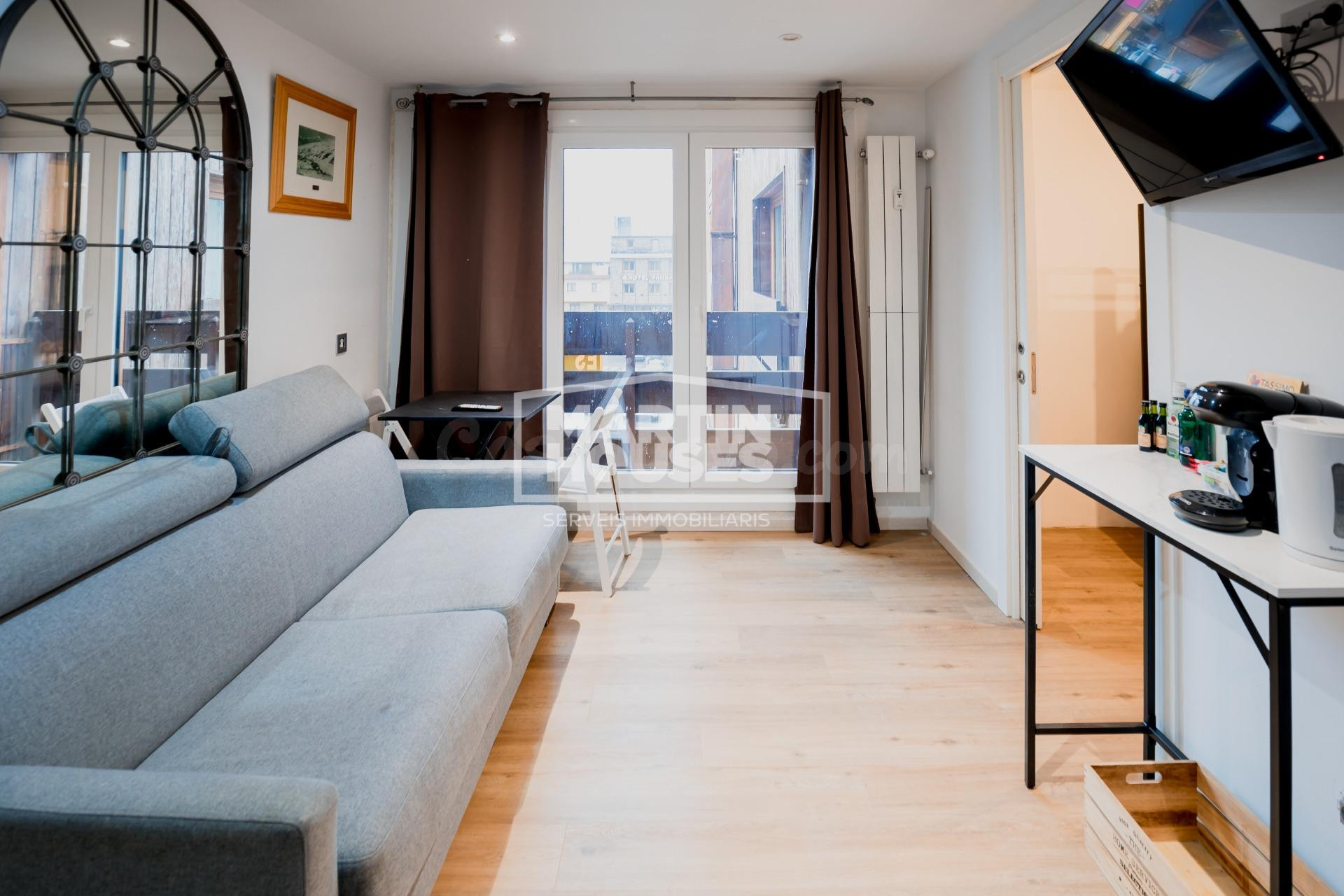 APARTAMENTO UBICADO EN EL PAS DE LA CASA A PIE DE LAS PISTAS DE ESQUI