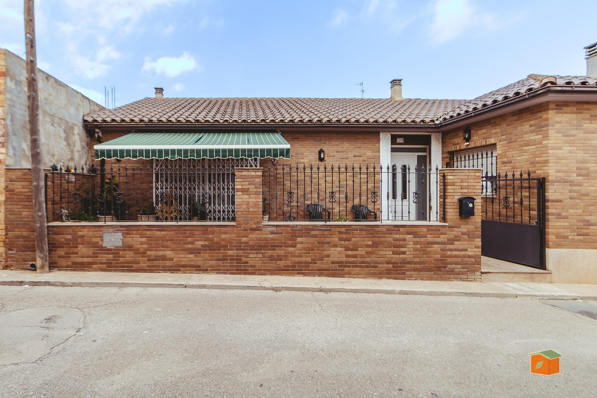 CASA DE PLANTA BAJA EN VENTA EN SANTA BÁRBARA (TARRAGONA)