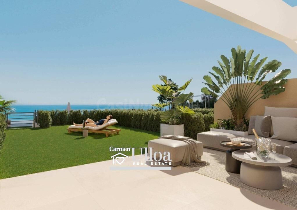VILLA ADOSADA EN EL CAMPELLO CON JARDÍN PRIVADO Y TERRAZAS P - foto 5