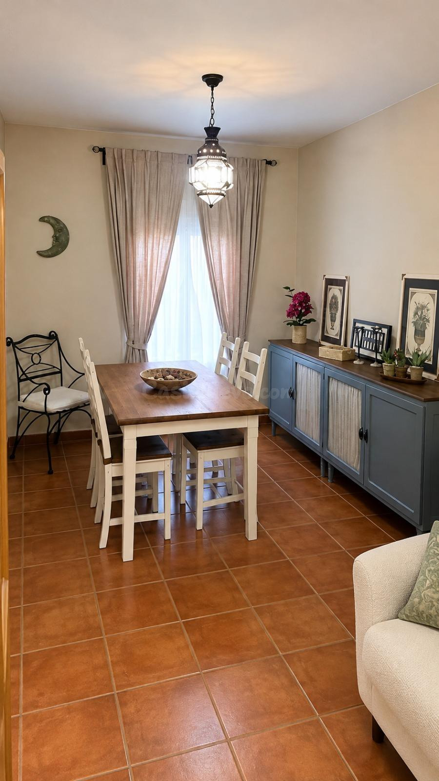 ¡FANTÁSTICA CASA DE 3 PLANTAS CON LOFT Y PISCINA EN POSADAS!