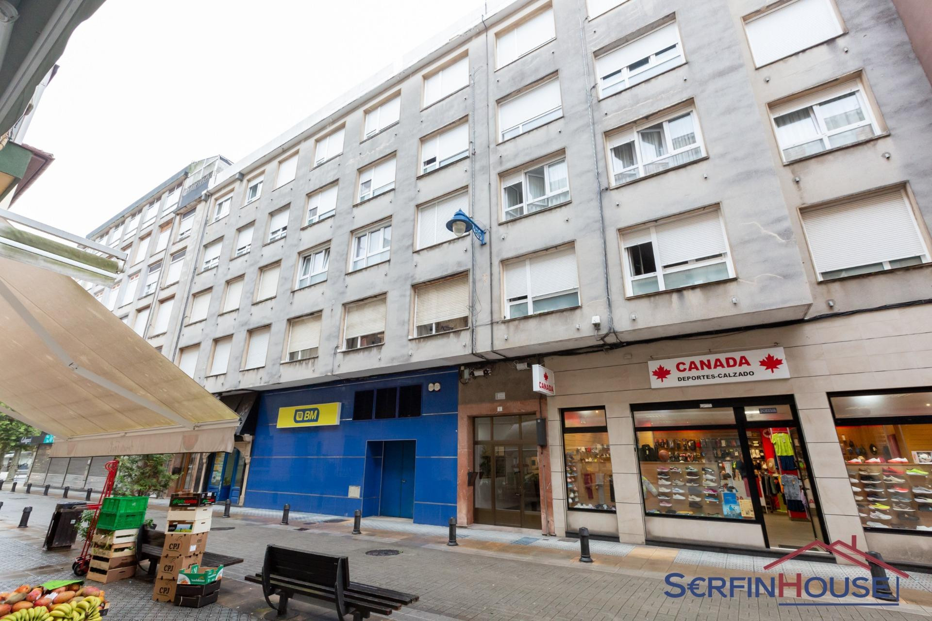 Un lienzo en blanco para tu próximo hogar en el centro de Santoña.