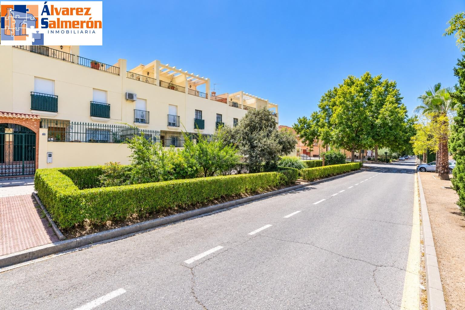 ¡OPORTUNIDAD! CASA JUNTO A ESTACIÓN DE AUTOBUSES