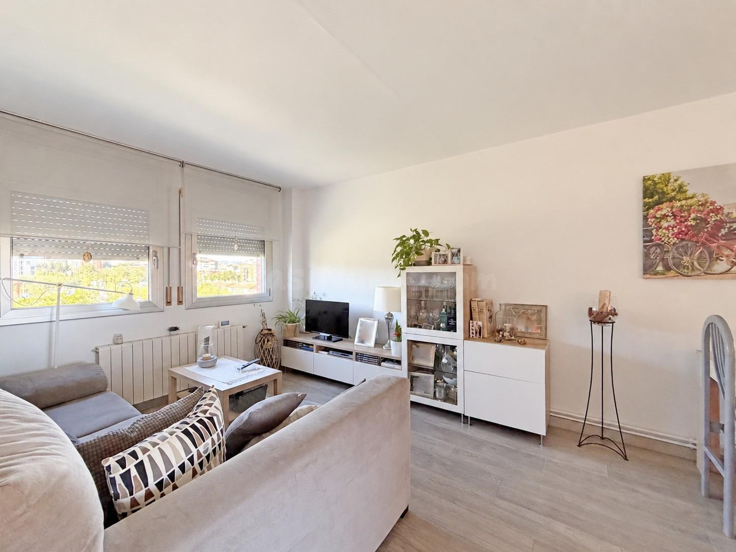 Fantástico Piso en Venta Junto al Parc de Can Gambús