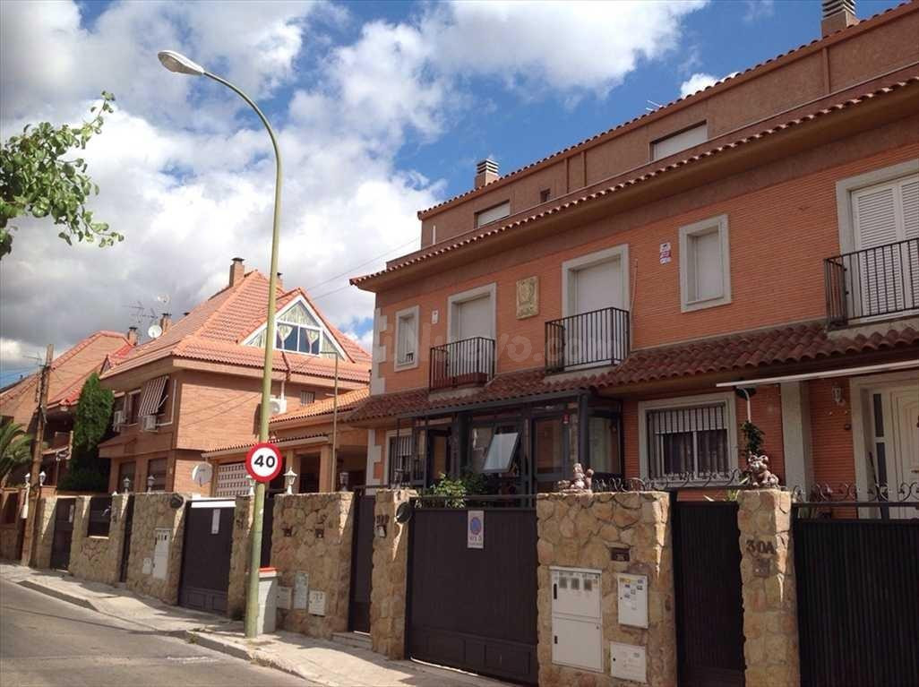 Chalet en venta en la calle ciclon