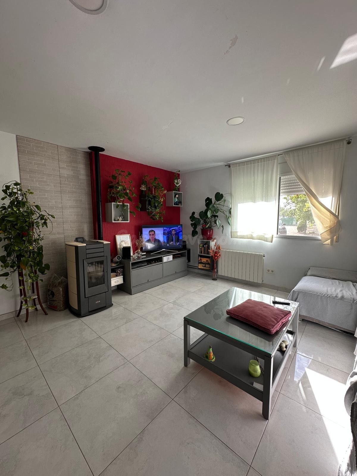Finca rústica con vivienda, piscina y parcela de 8.842 m2 en Alhama de Murcia - foto 4