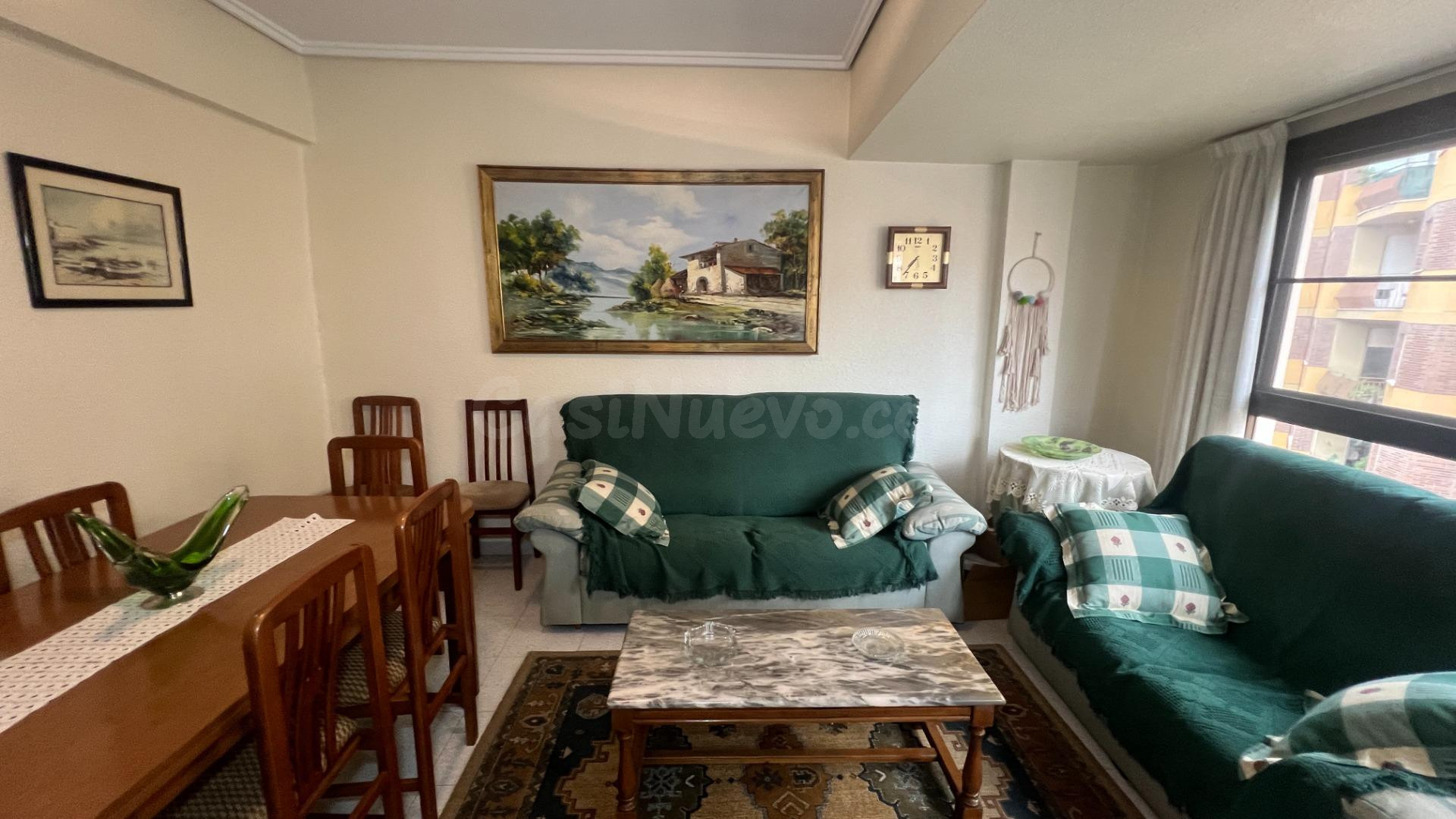 SE VENDE EN EXCLUSIVA PISO ZONA AVDA LIDON DE 4HB - 1BÑ PARA ENTRAR A VIVIR - foto 3