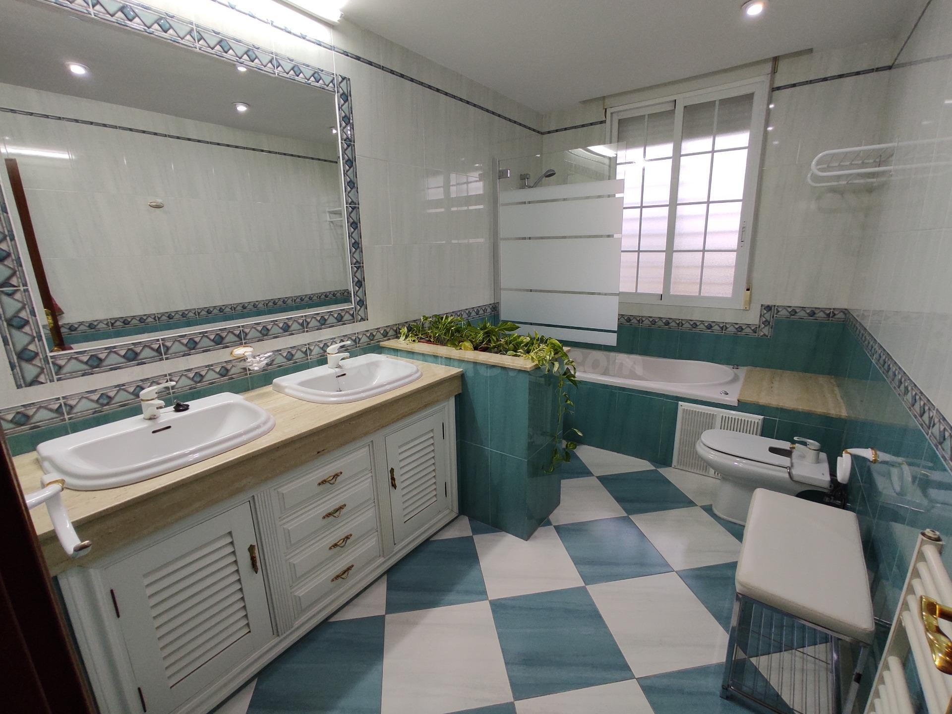 ESPECTACULAR CHALET EN BRILLANTE!!! - foto 4
