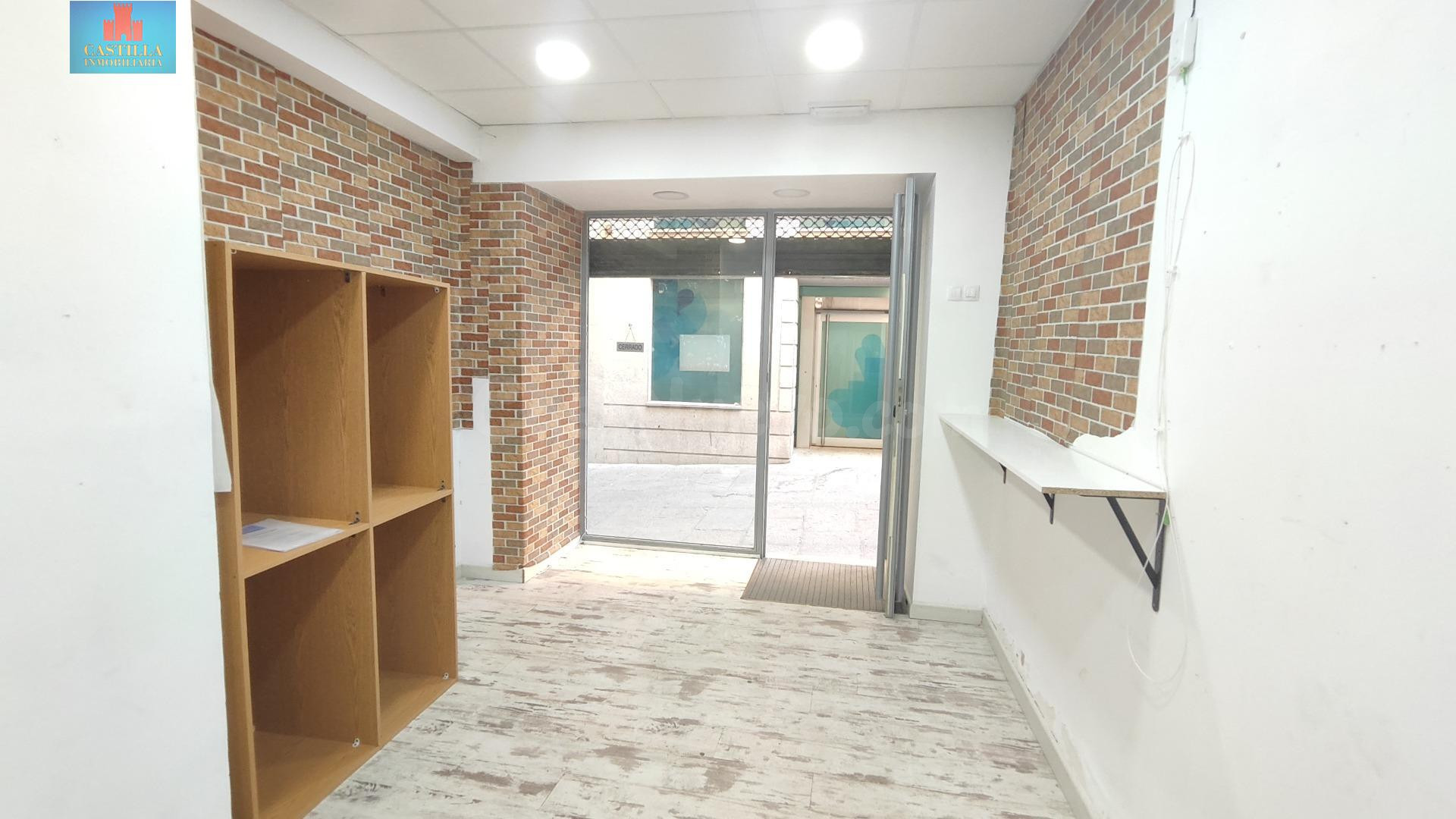 Local Comercial en Alquiler en el Centro de Ávila - foto 5