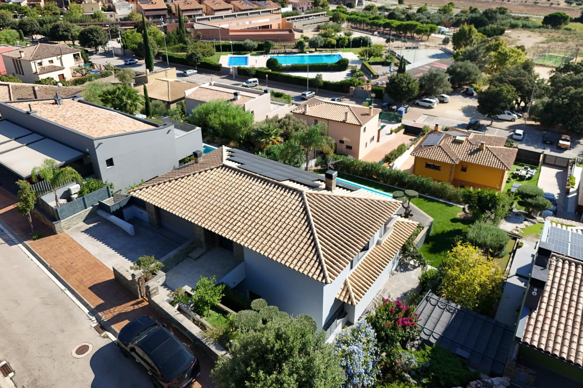 Villa de diseño con piscina y espectaculares vistas a la bah - foto 4