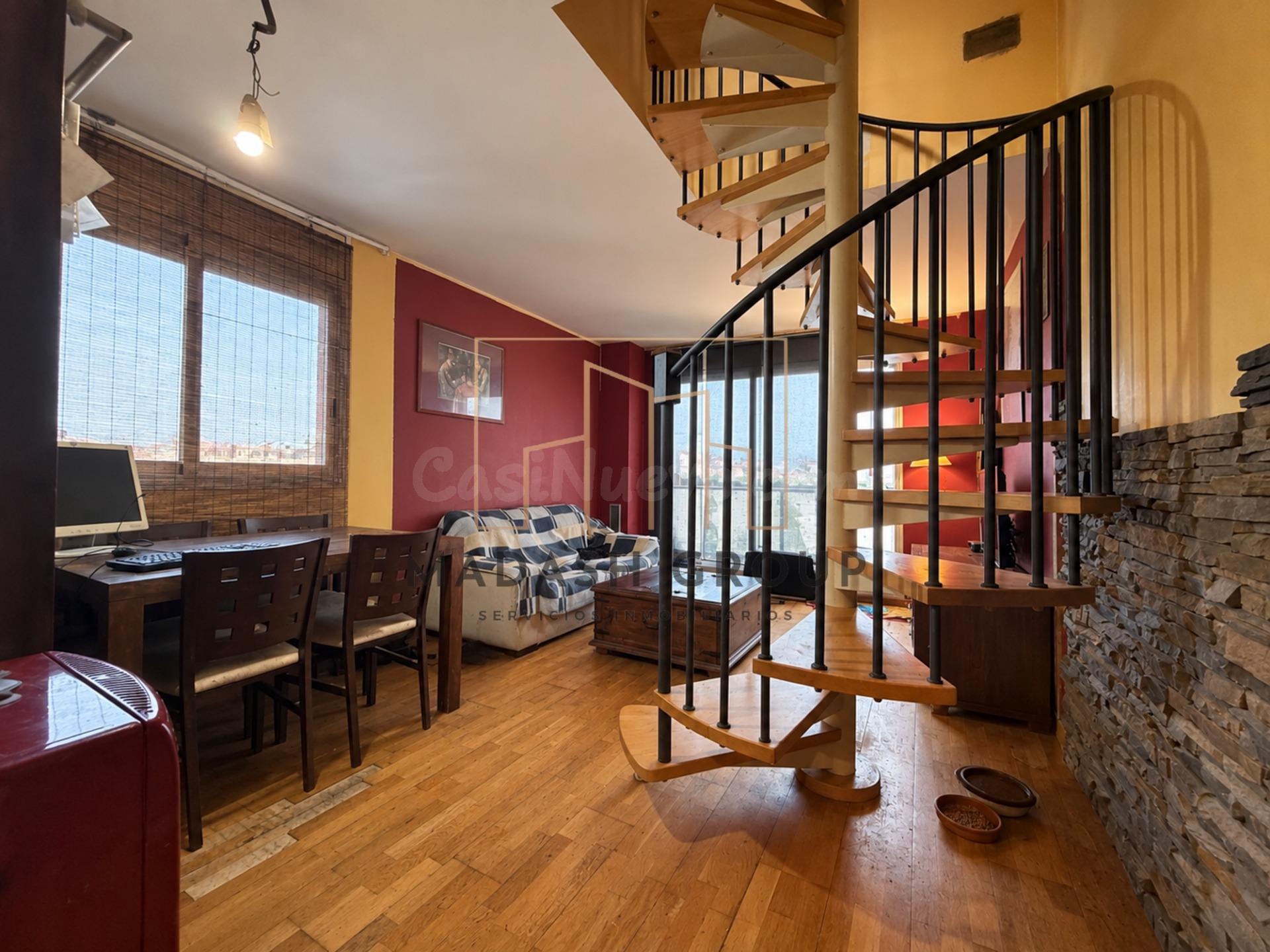 Ático con Terraza Privada en Reus