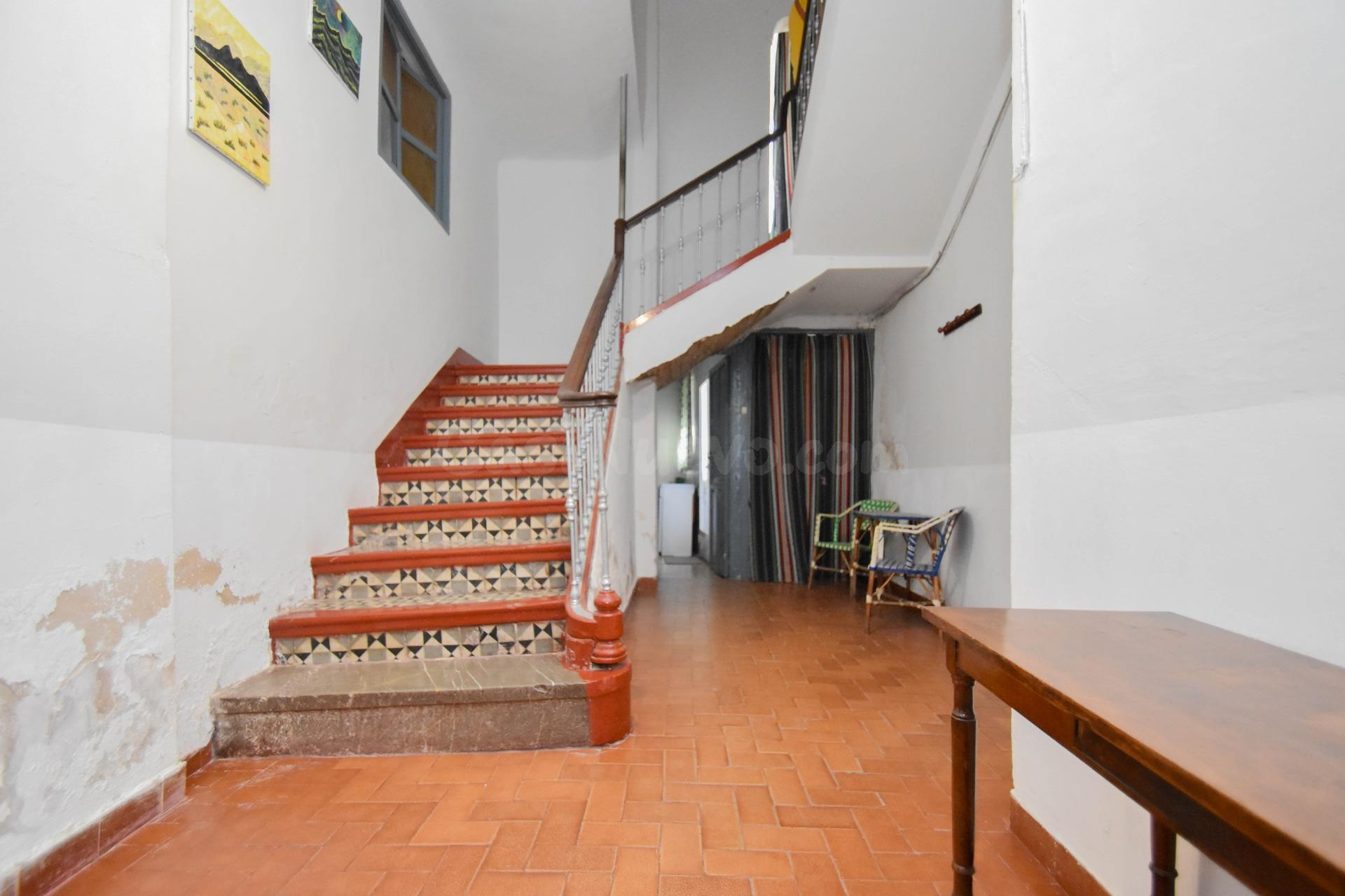 CASA SEÑORIAL CON PATIO EN SANTA FE - foto 4