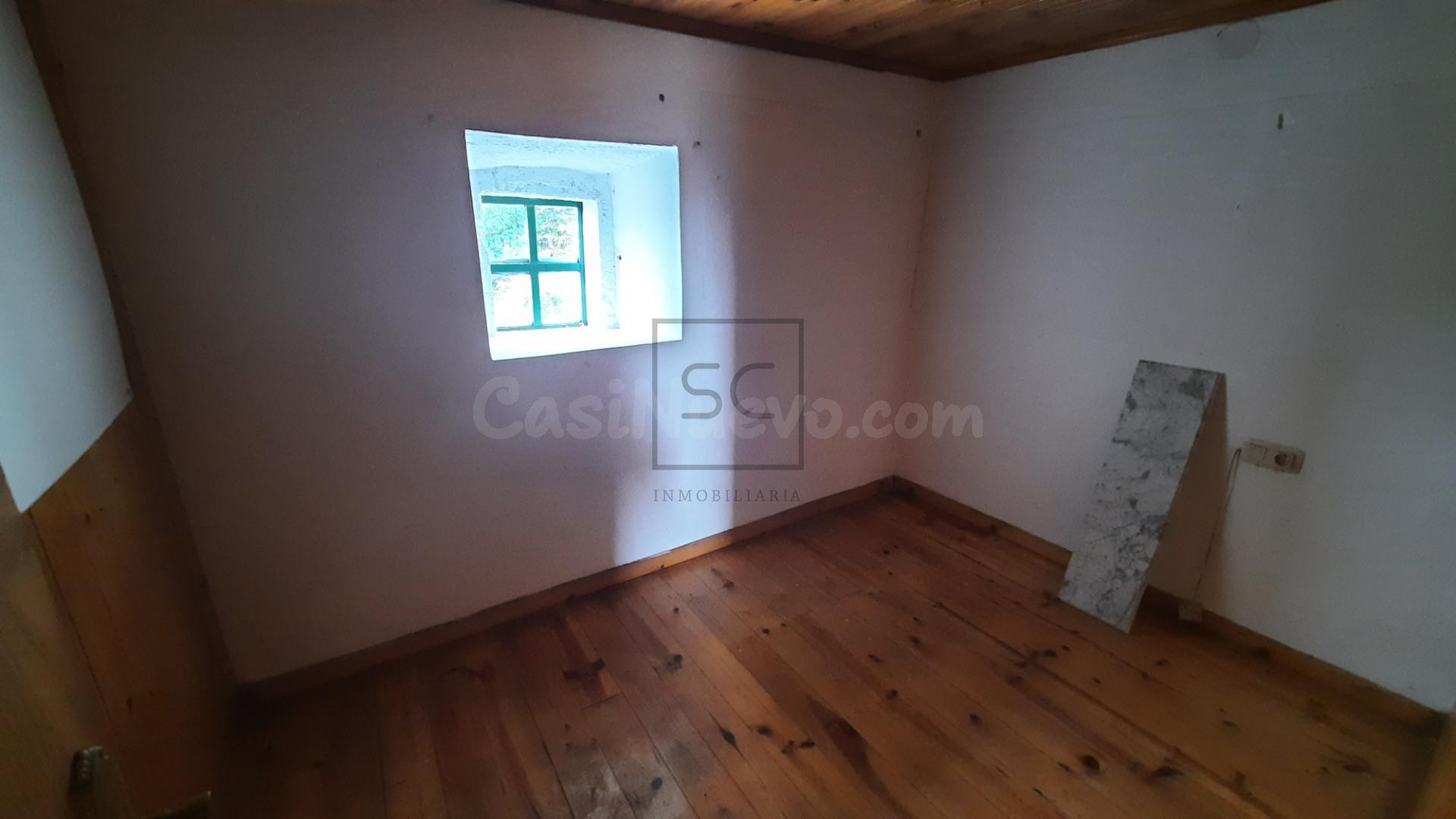 Casa de piedra para reformar en Serantes, Ferrol - foto 5