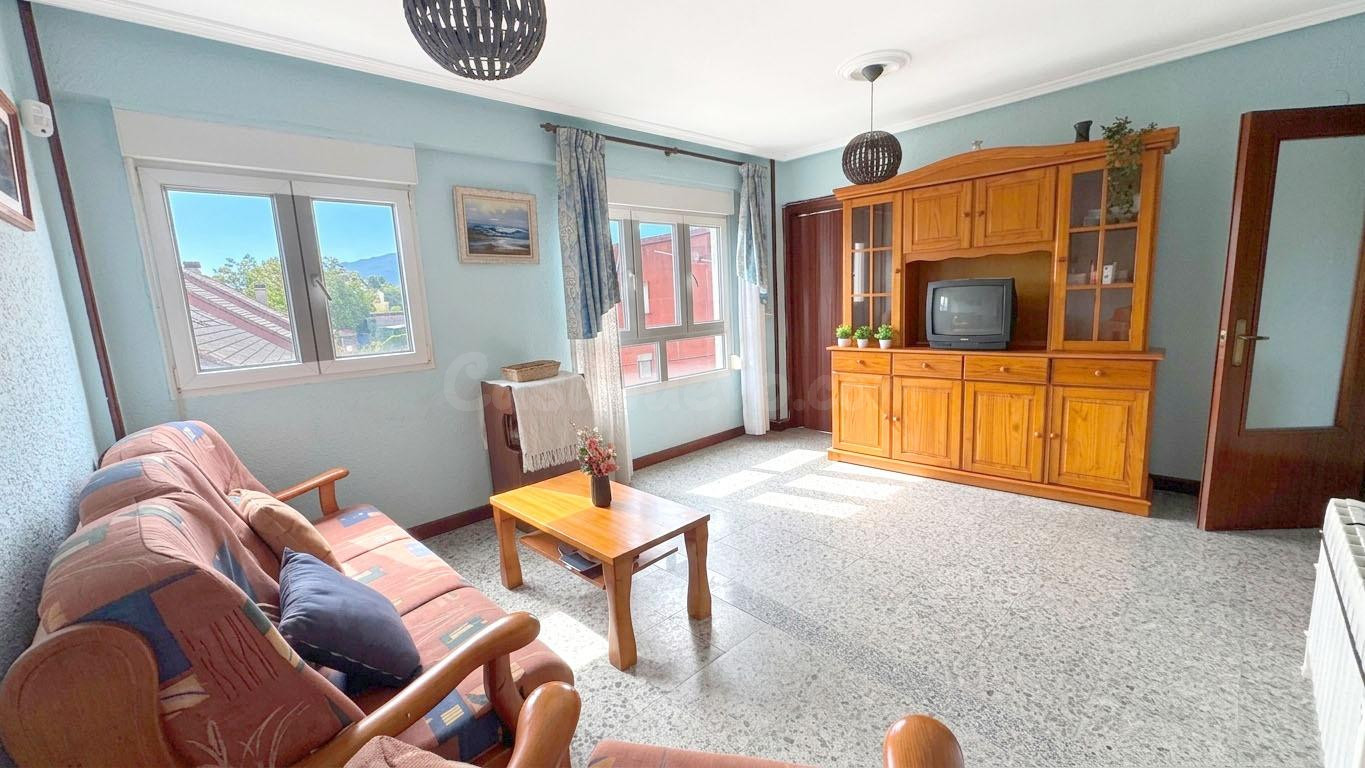 Piso luminoso y exterior en Guarnizo (El Astillero) – Ideal para entrar a vivir o inversión