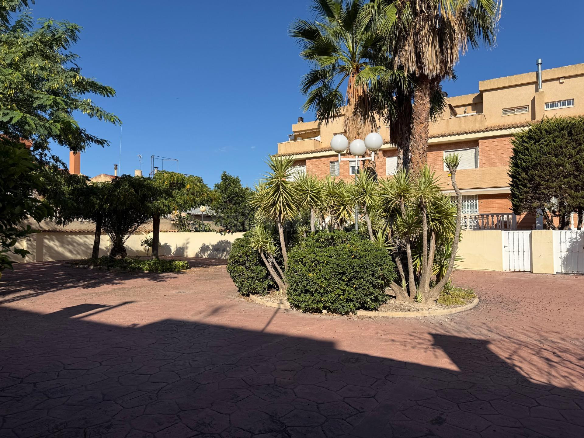 Bungalow con gran terraza