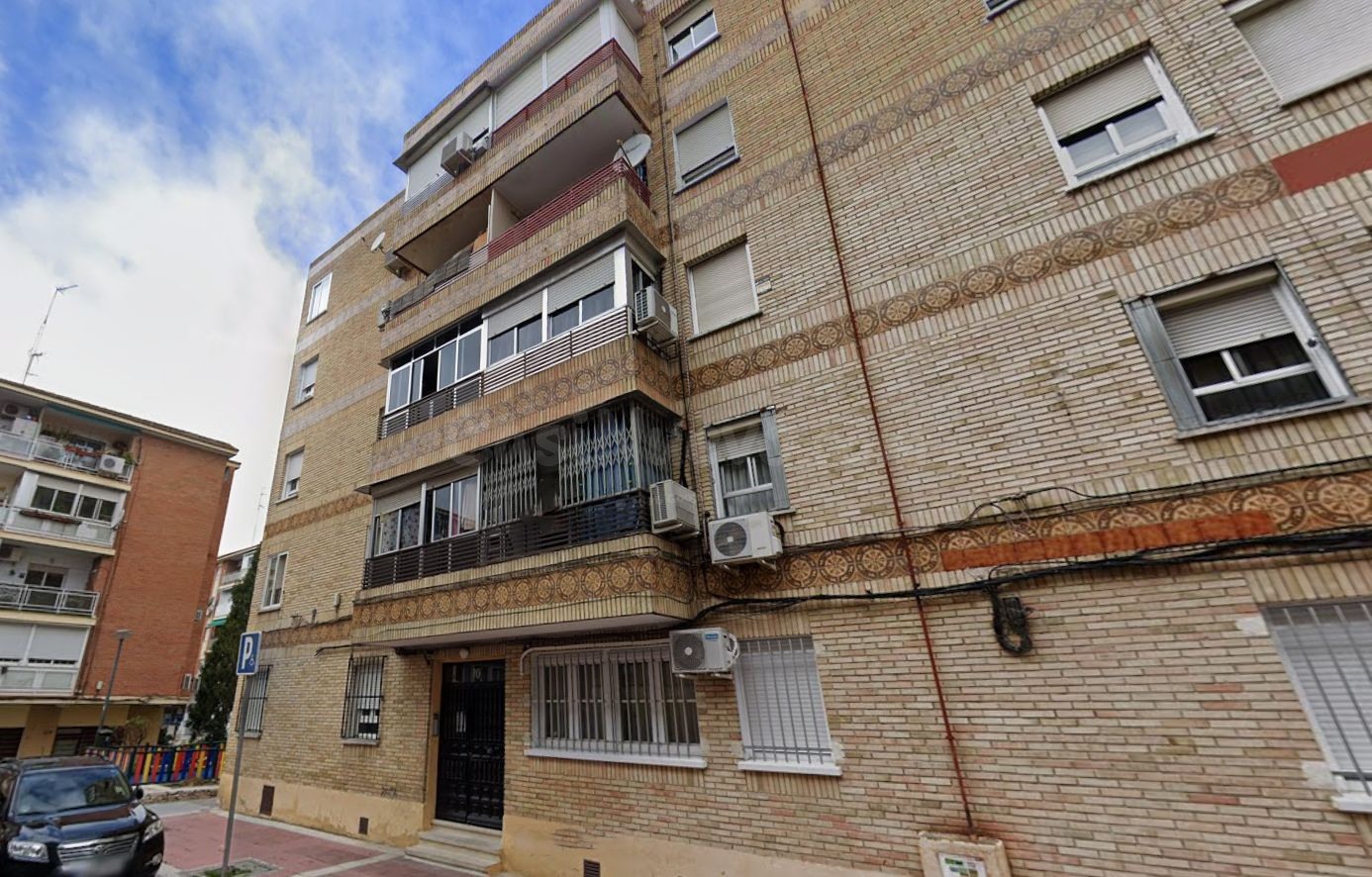 VENTA DE PISO EN PARLA - MADRID - ALQUILADO
