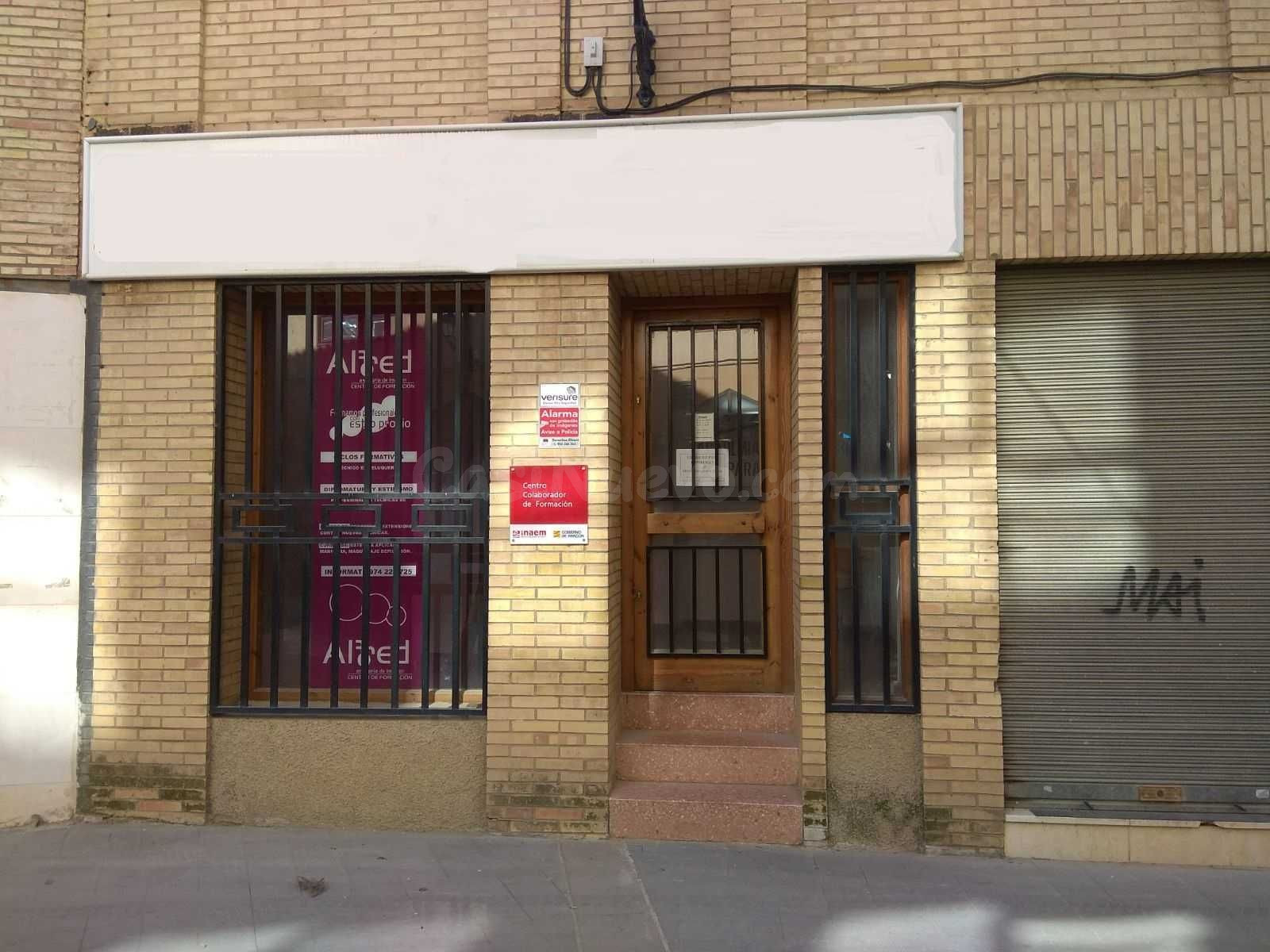 Venta  2 local comercial en Huesca - foto 2