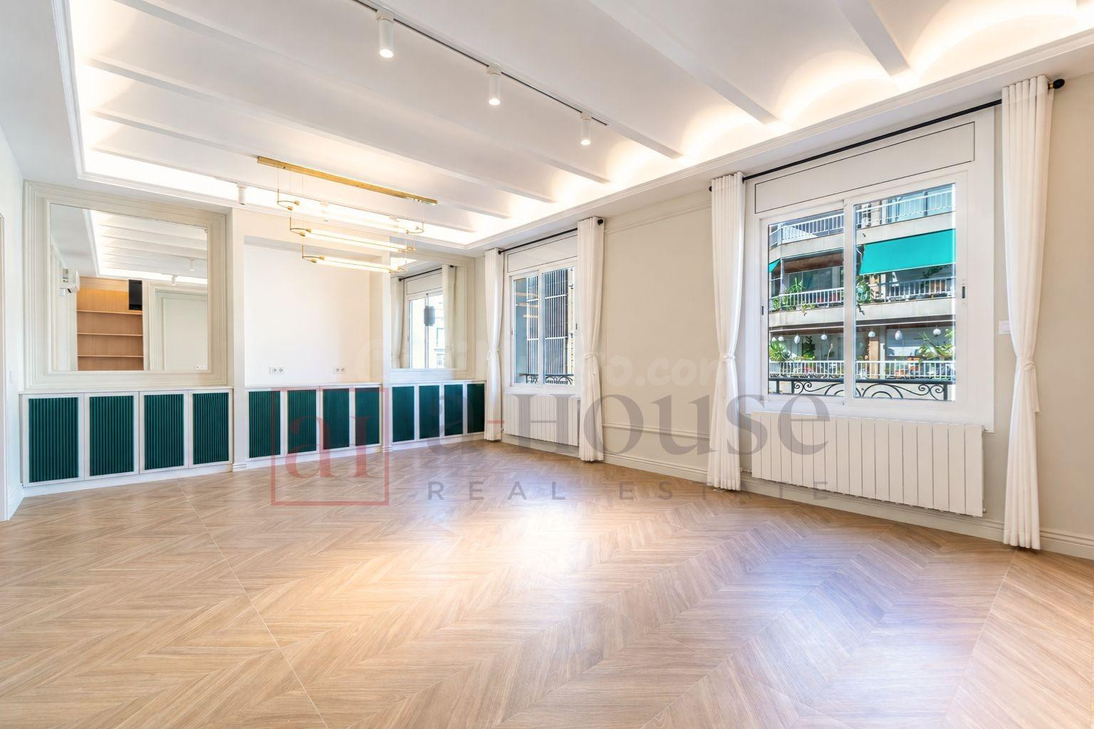 ESPECTACULAR PISO REFORMADO DE 200M2 EN LA DRETA DE L´EIXAMPLE