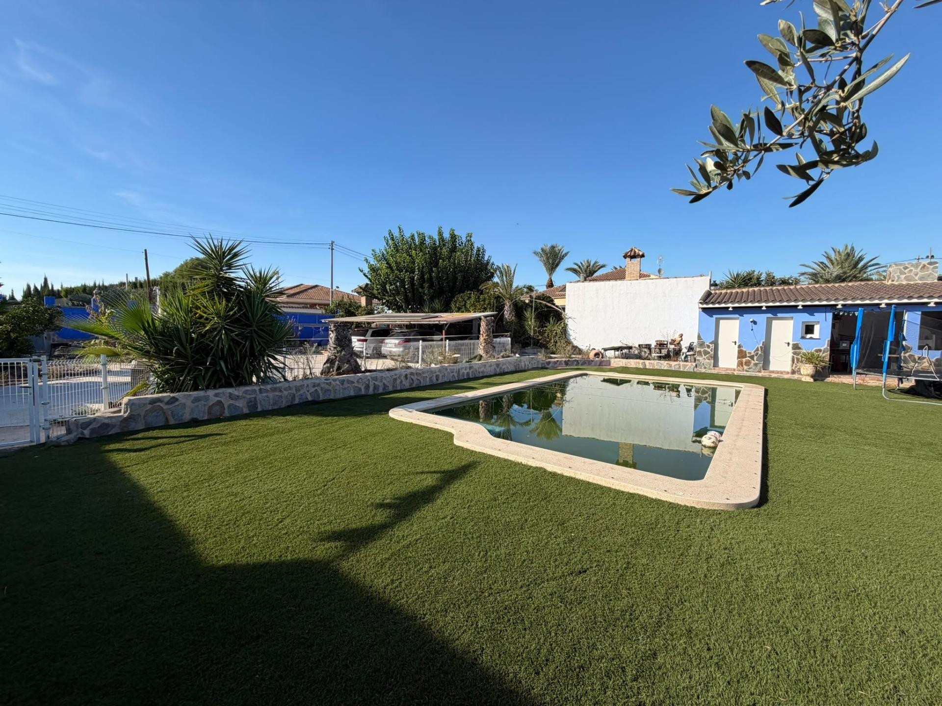 Chalet en Lorquí con Piscina y Amplia Parcela