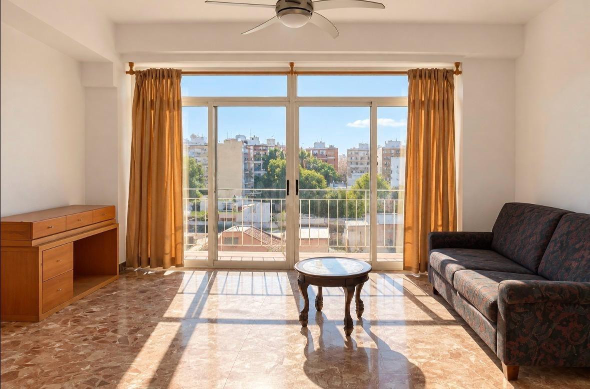 ¡PISO A LA VENTA EN EL CORAZÓN DE ORIHUELA!