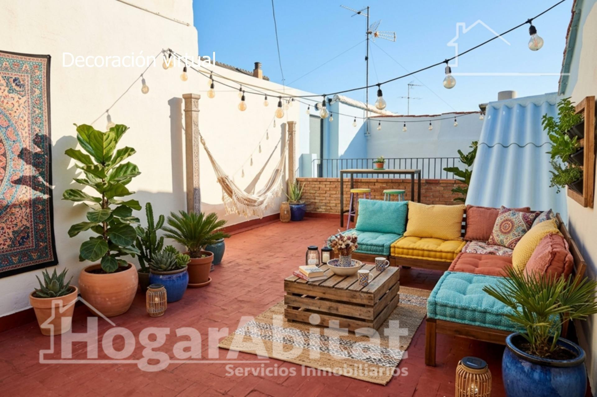Diseña a tu gusto esta casa a reformar con gran terraza solárium