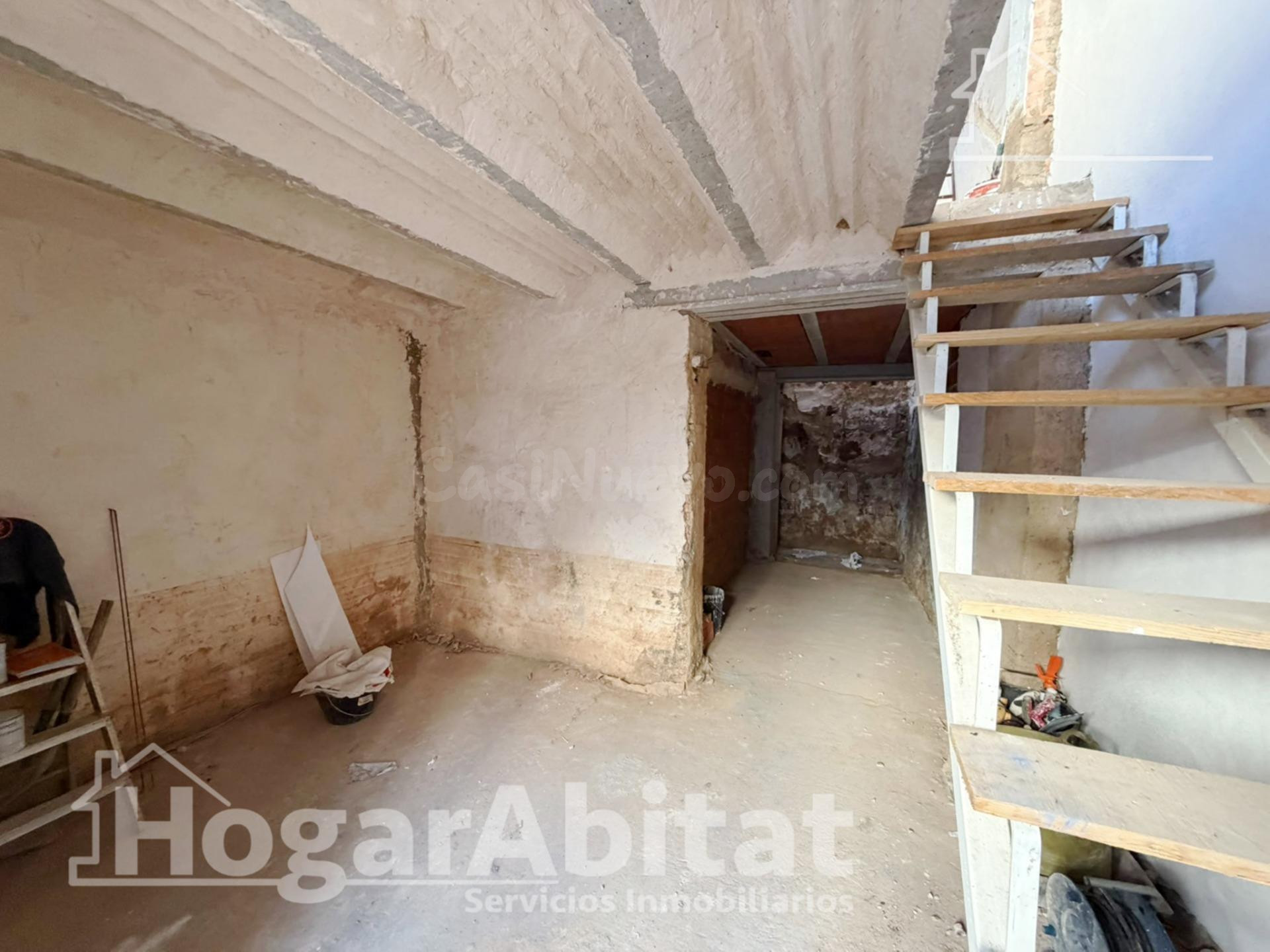 Diseña a tu gusto esta casa a reformar con gran terraza solá - foto 4