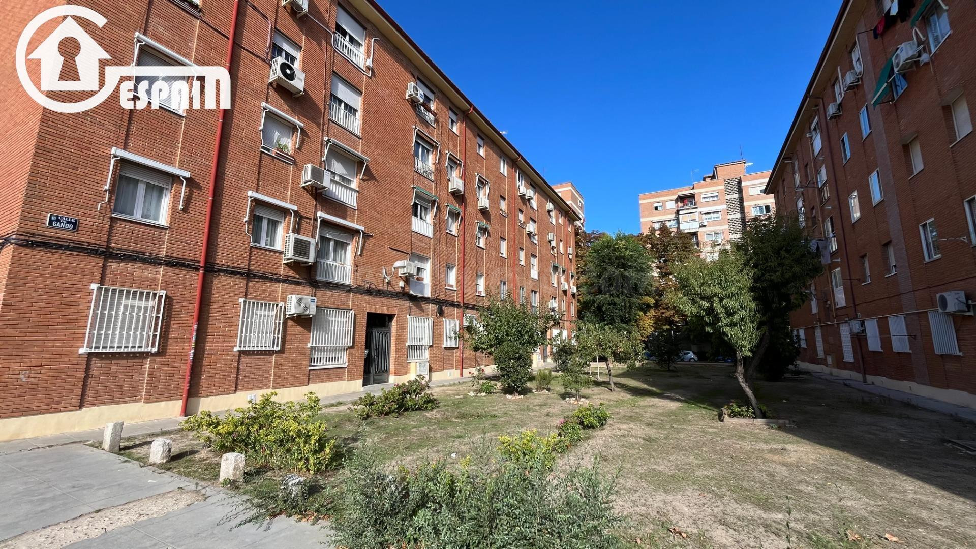 ¡Piso de 3 dormitorios y un baño para entrar a vivir!