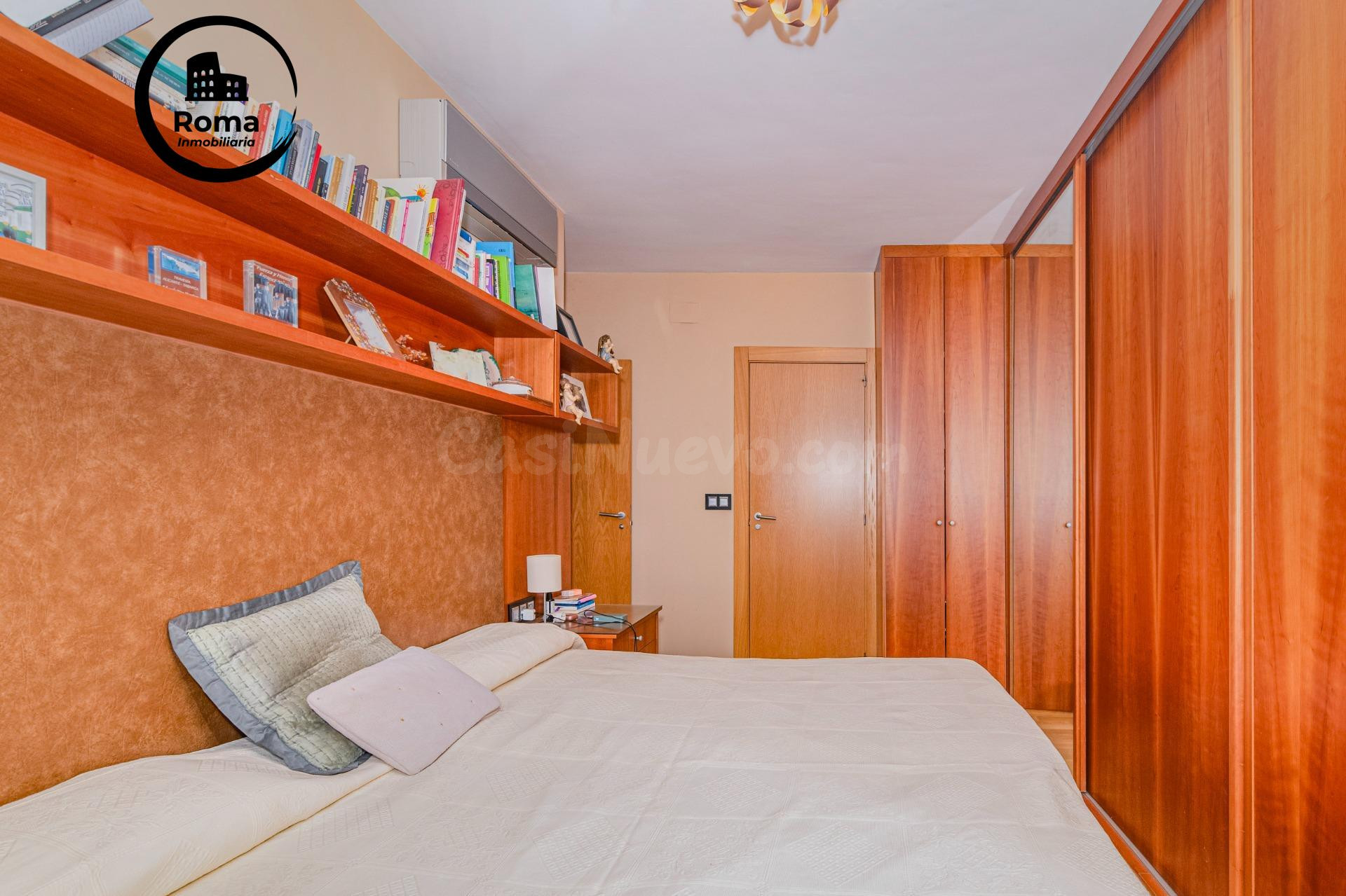 EXCLUSIVO ATICO EN RESIDENCIAL GRAN PARQUE  EN VENTA DE 4 DO - foto 2