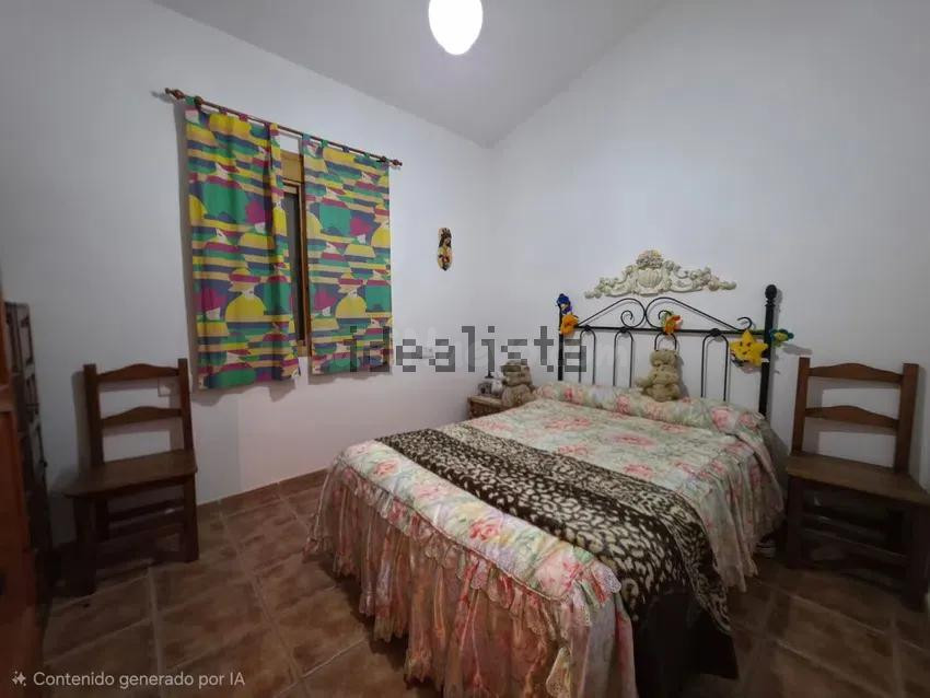 Casa de 120m2, 2 habitaciones, 1 baño en finca rústica de 4. - foto 4