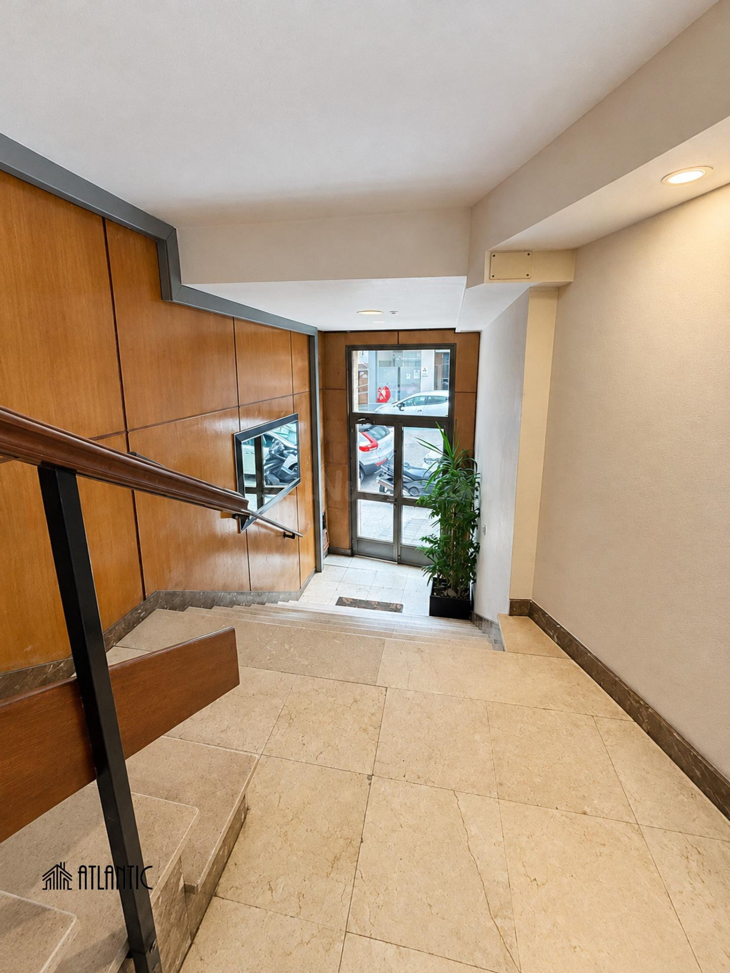 Ático 1 habitación 30m² en venta - Centro Urbano - foto 4