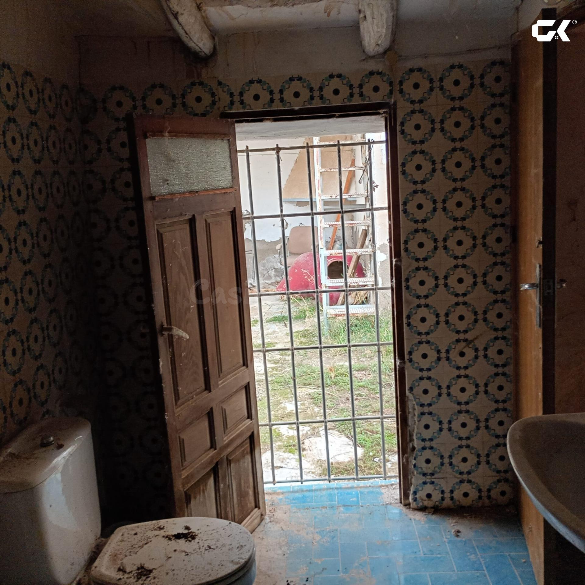 Casa con alma en Zarcilla de Ramos: arcos, vigas y un patio que espera - foto 5
