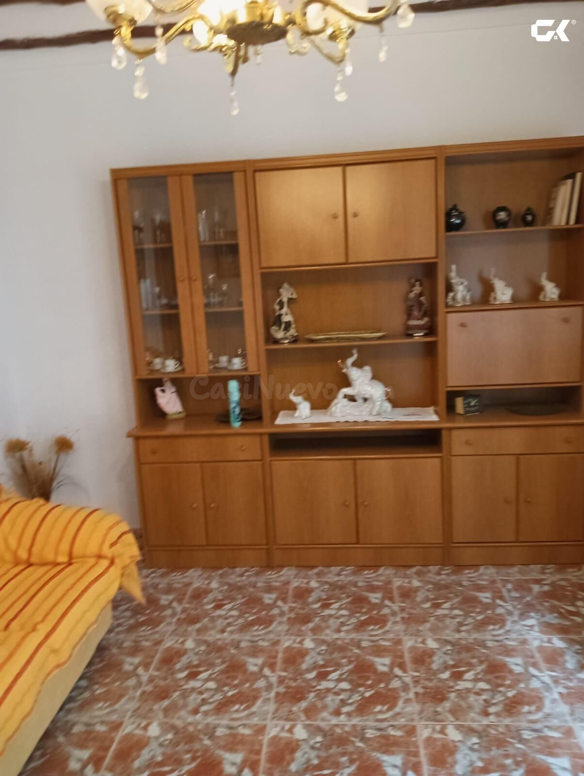 Casa de pueblo en Zarcilla de Ramos: cinco dormitorios, estufa de leña y un patio para vivir fuera - foto 2