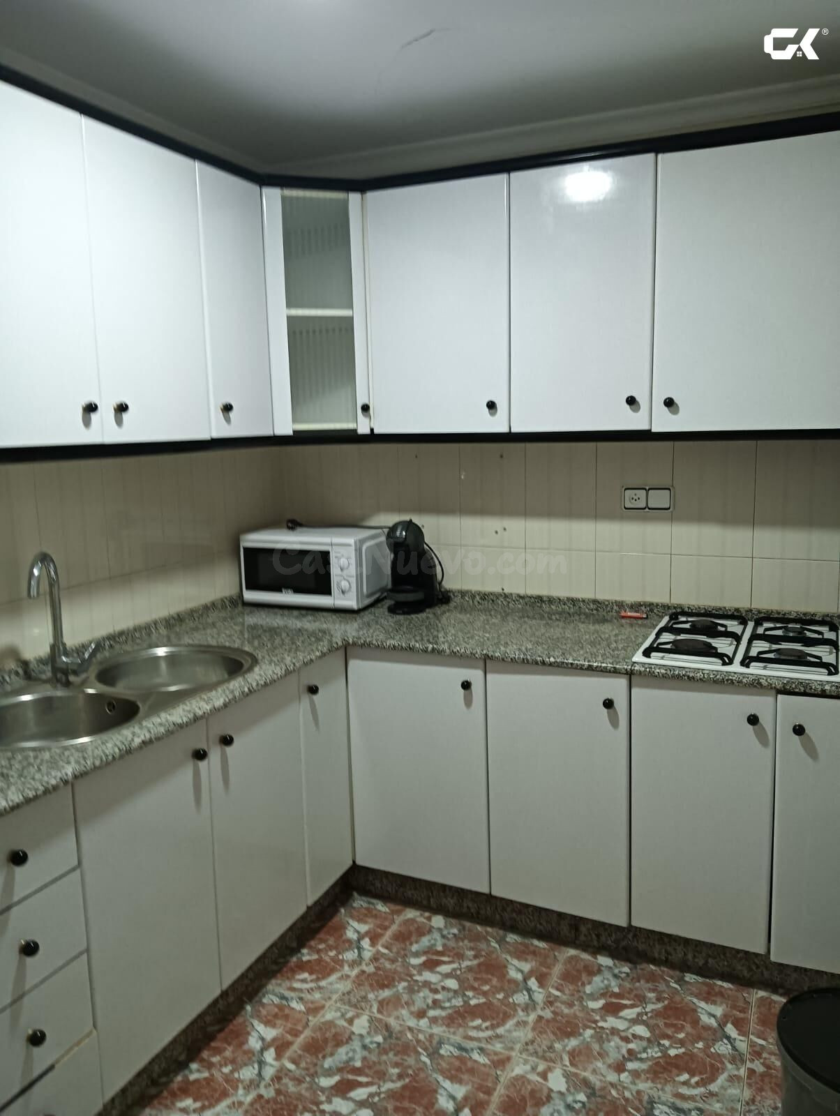 Casa de pueblo en Zarcilla de Ramos: cinco dormitorios, estufa de leña y un patio para vivir fuera - foto 3