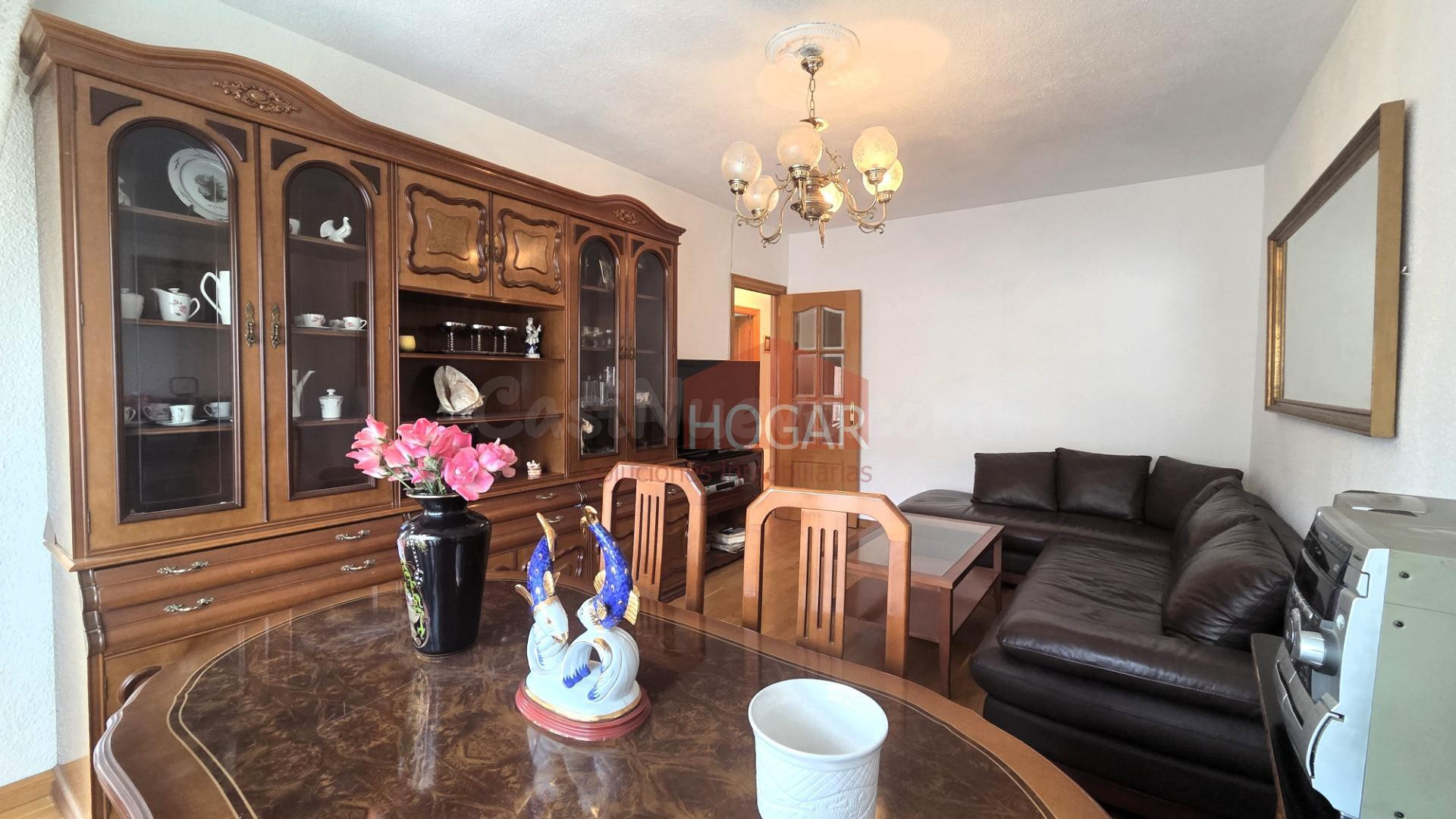 PISO EN VENTA EN ÁVILA,  ZONA SUR - foto 4