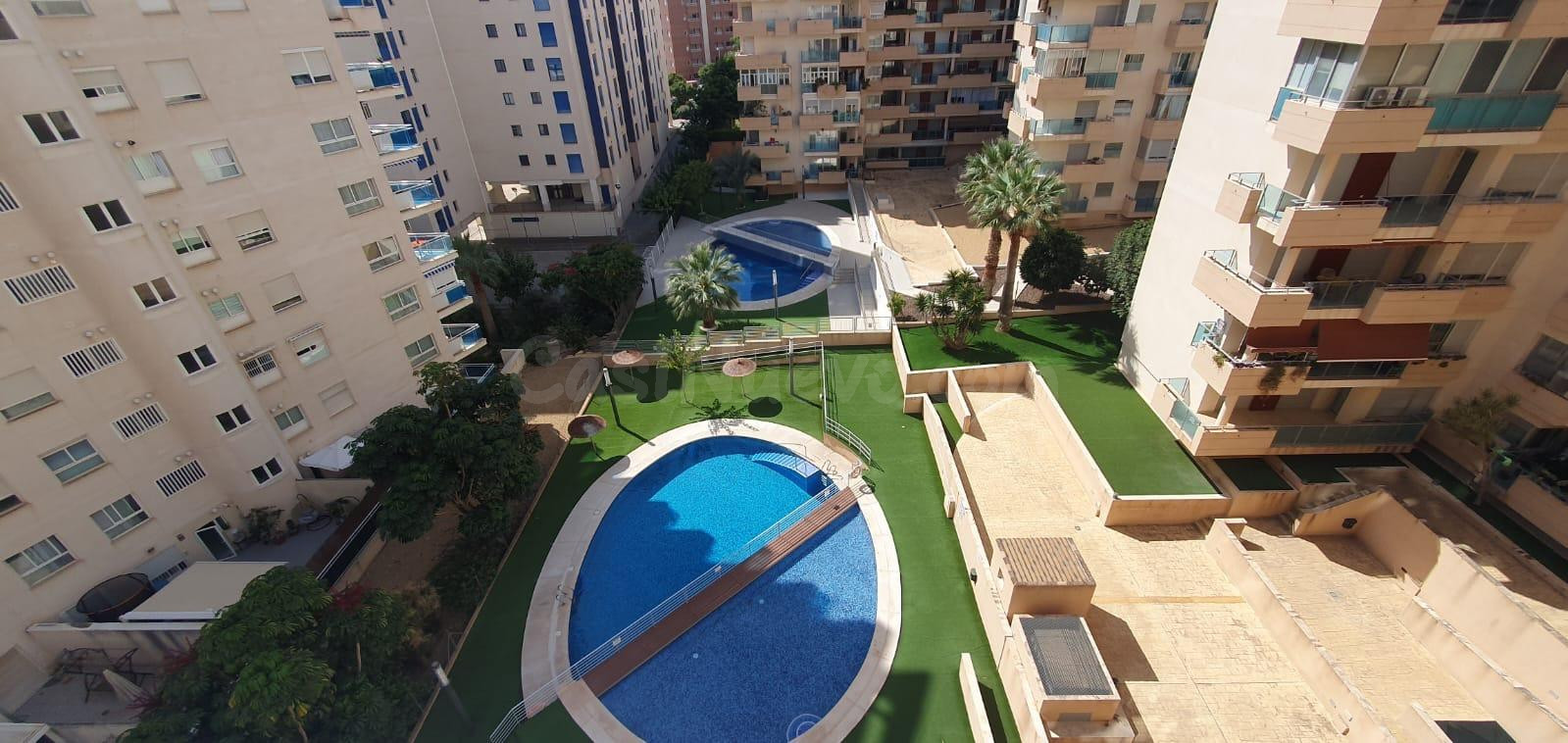 Espectacular piso amplio y luminoso con garaje y trastero en La Cala de Villajoyosa