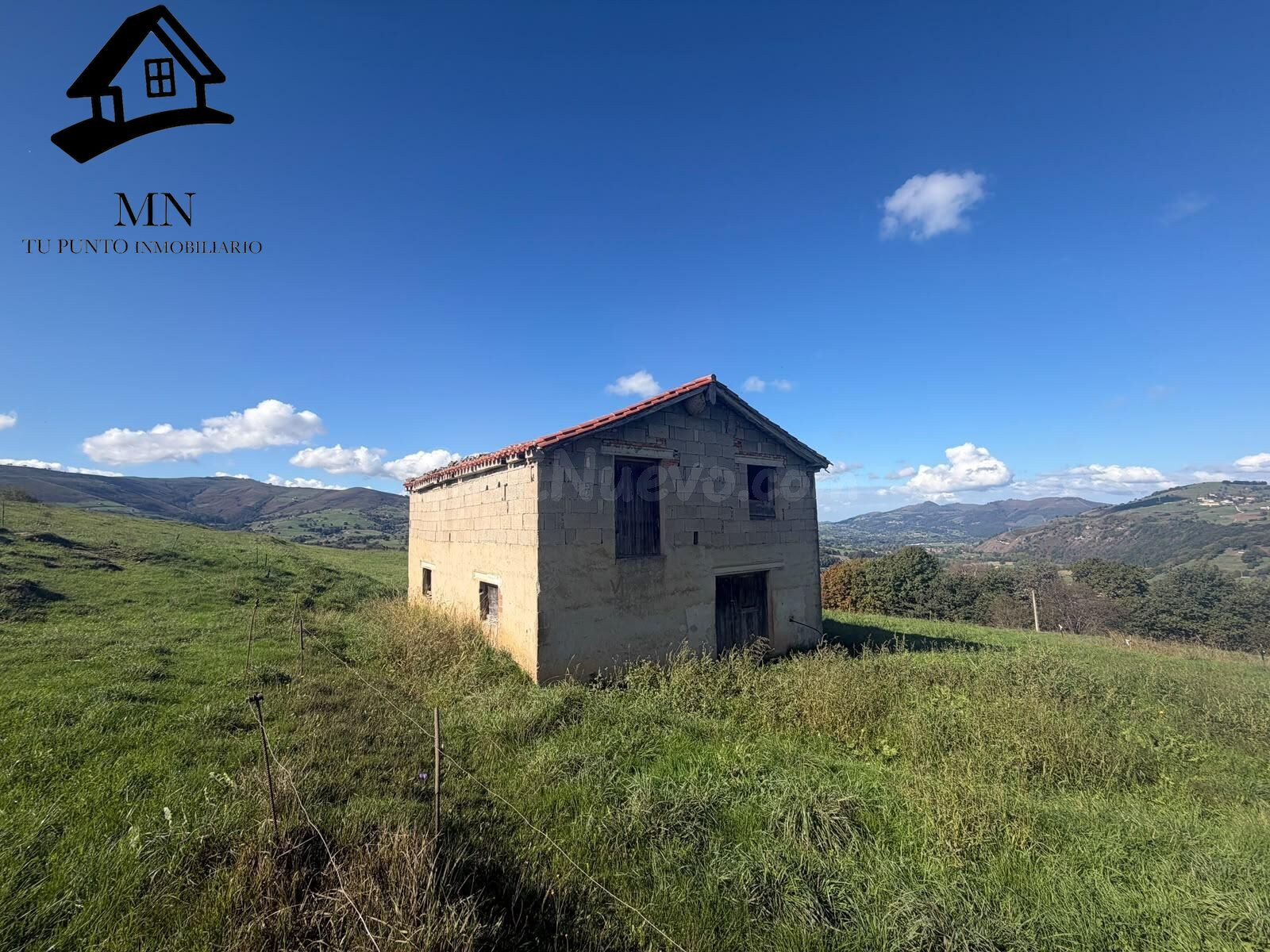 Cabaña tradicional con excelente parcela y vistas panorámicas en Selaya - foto 3